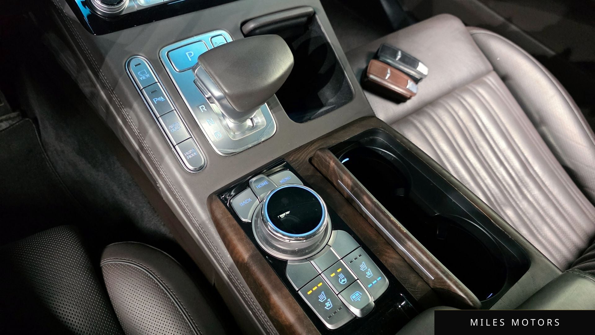Genesis G90 2019 — миниатюра 9