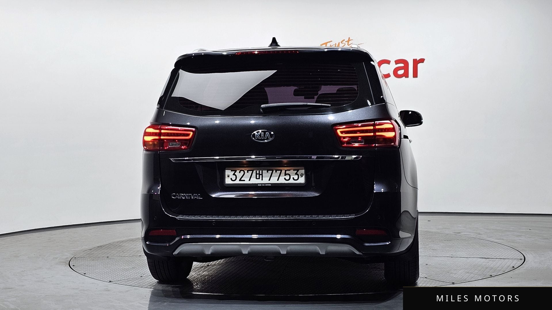 Kia Canival 2020 — миниатюра 4