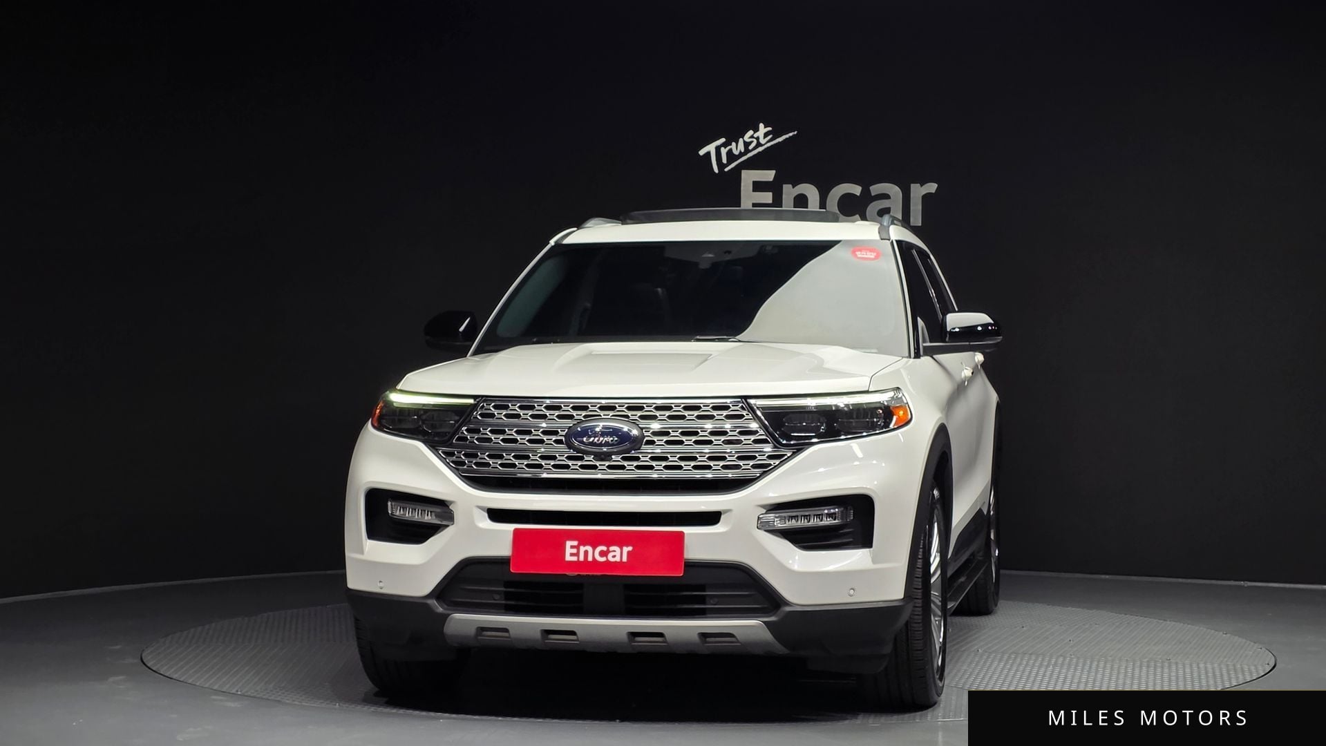 Ford Explorer 2020 — миниатюра 3