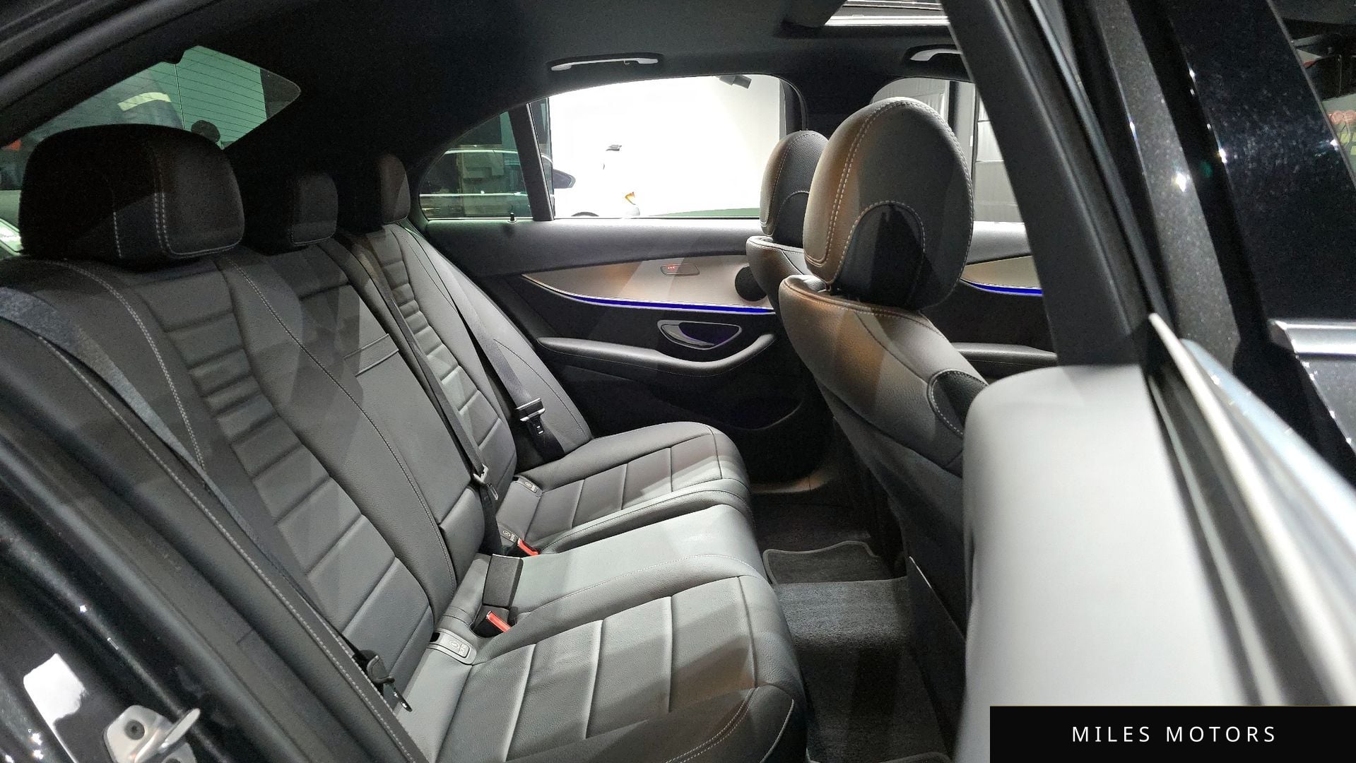 Mercedes-Benz E-클래스 W213 2021 — миниатюра 12