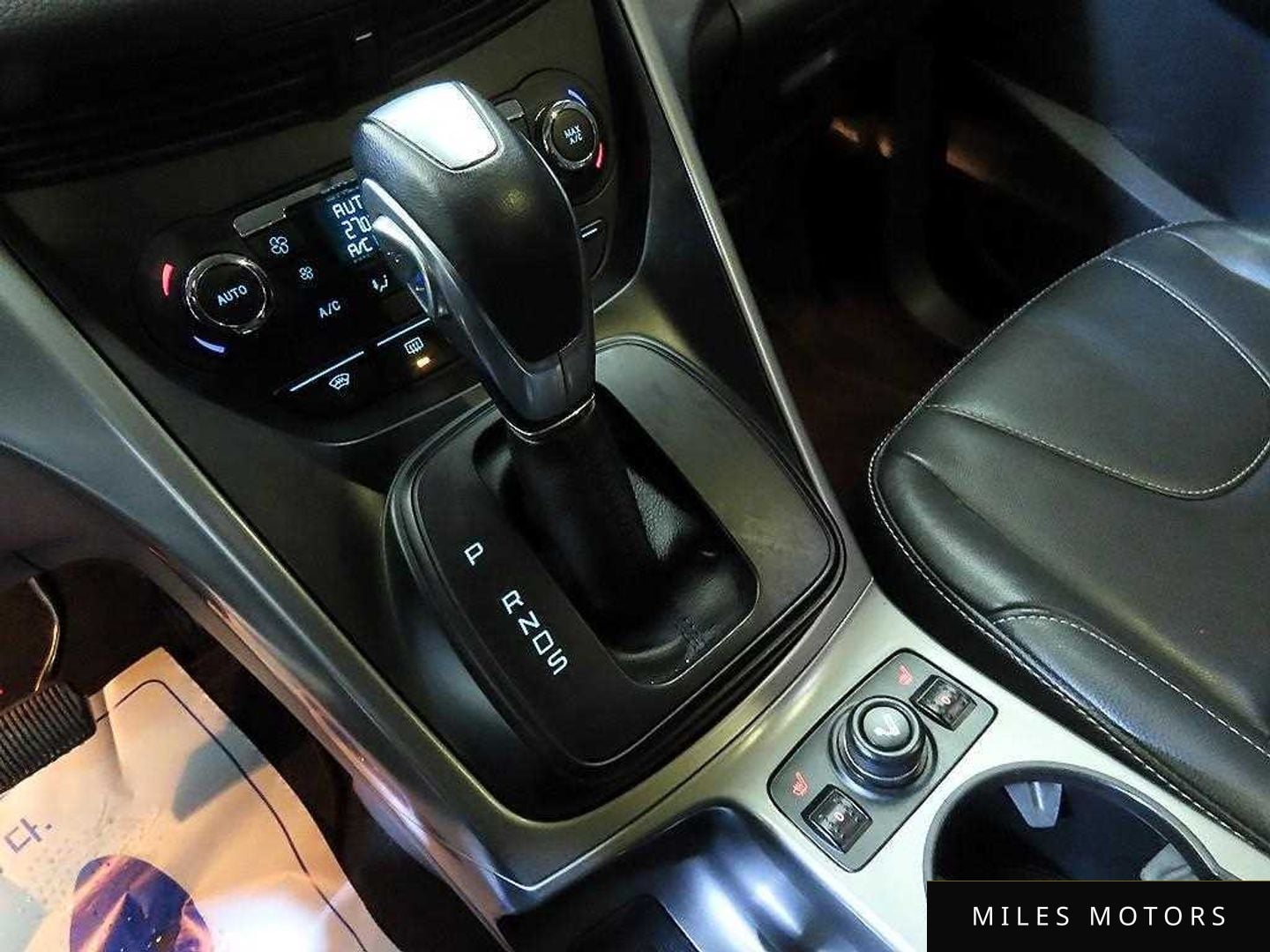 Ford Kuga 2016 — миниатюра 12
