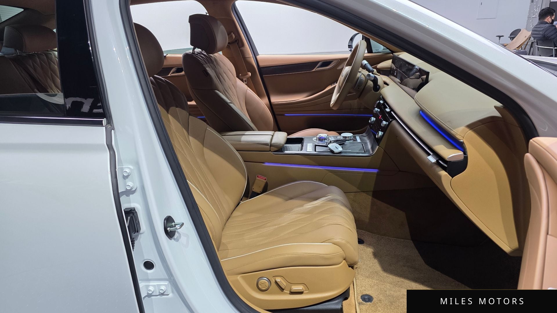 Genesis G80 (RG3) 2025 — миниатюра 10