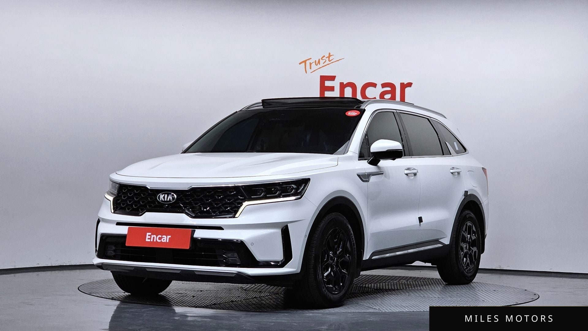 Kia Sorento 2021 — фото 1 из 12