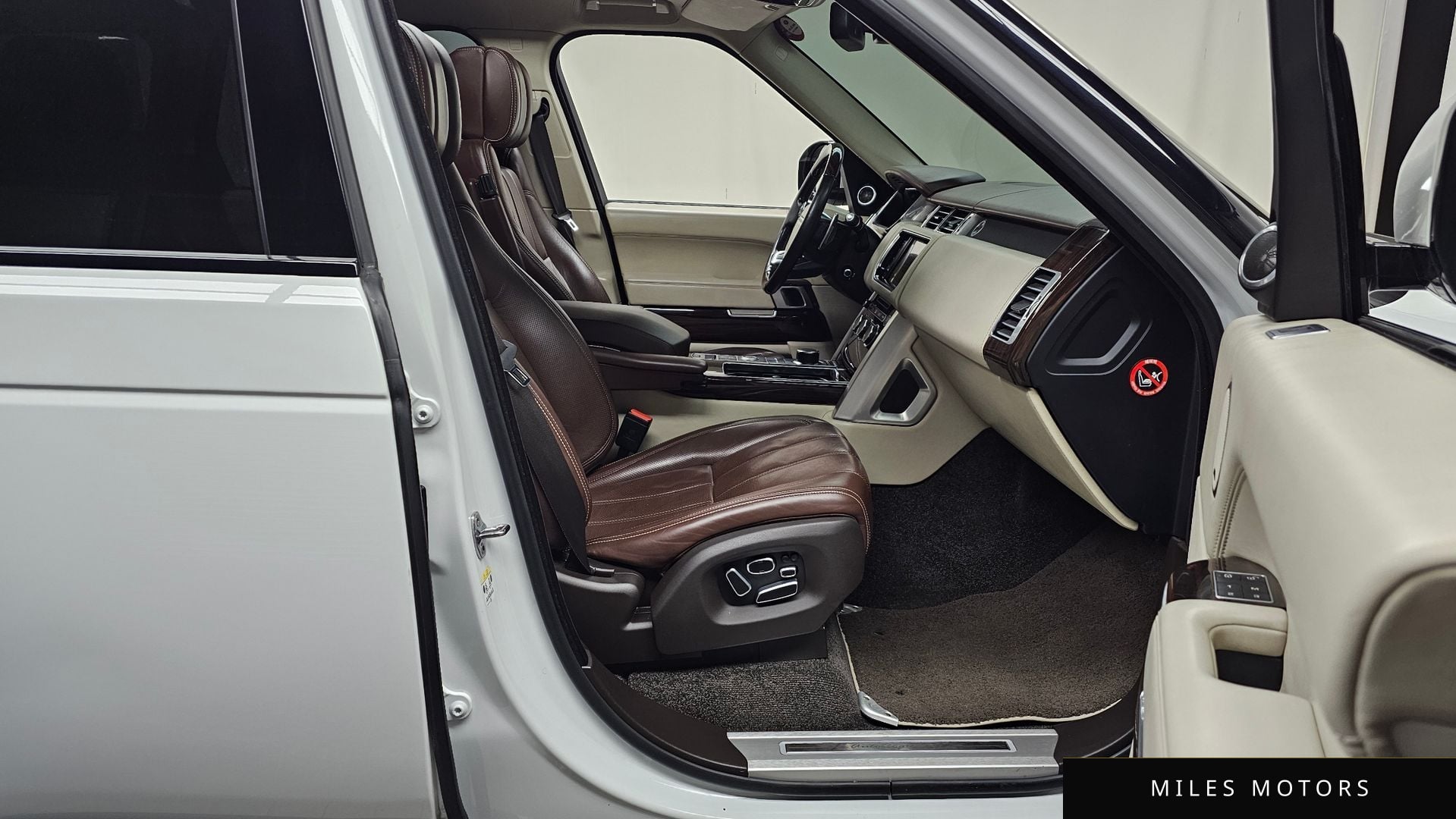 Land Rover 레인지로버 2015 — миниатюра 11