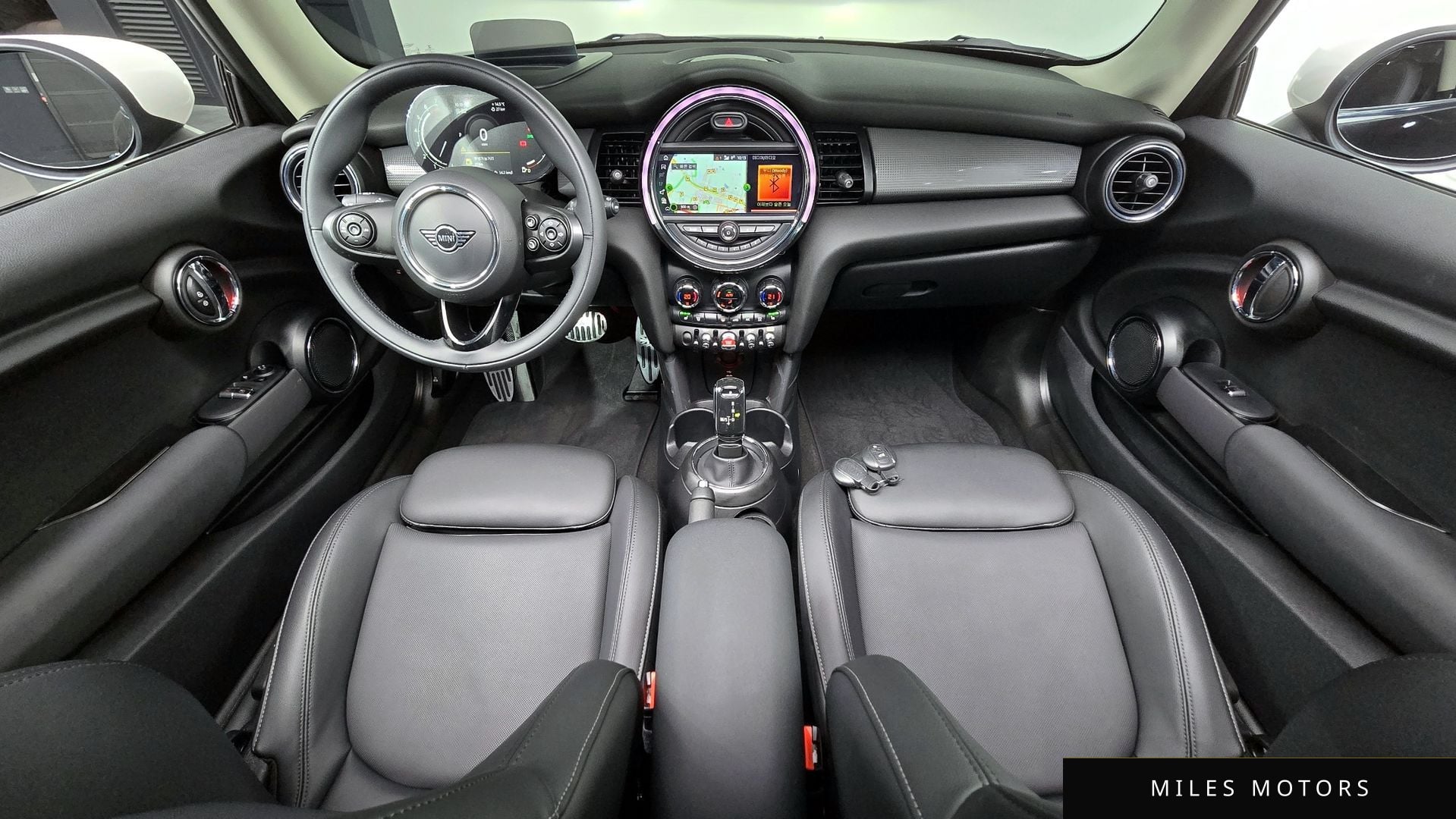 MINI Cooper 2021 — миниатюра 7