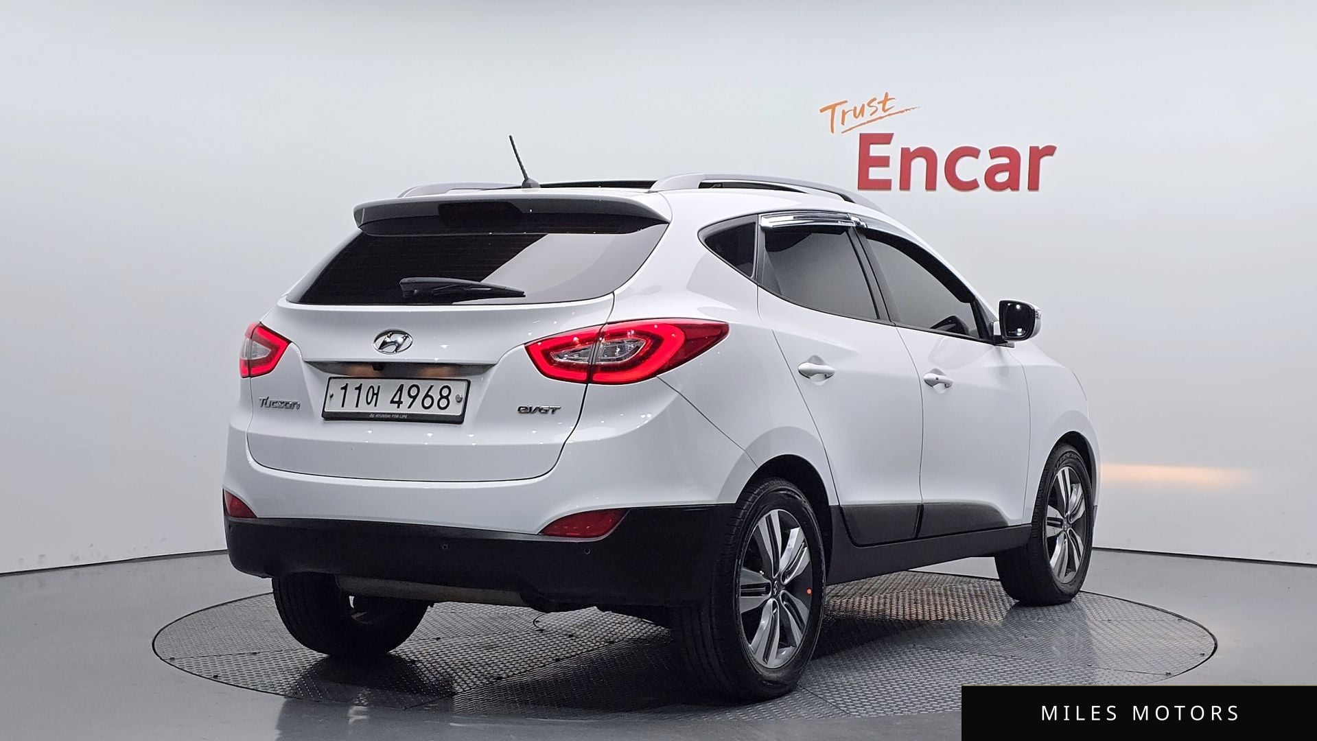 Hyundai Tucson 2015 — фото 1 из 12