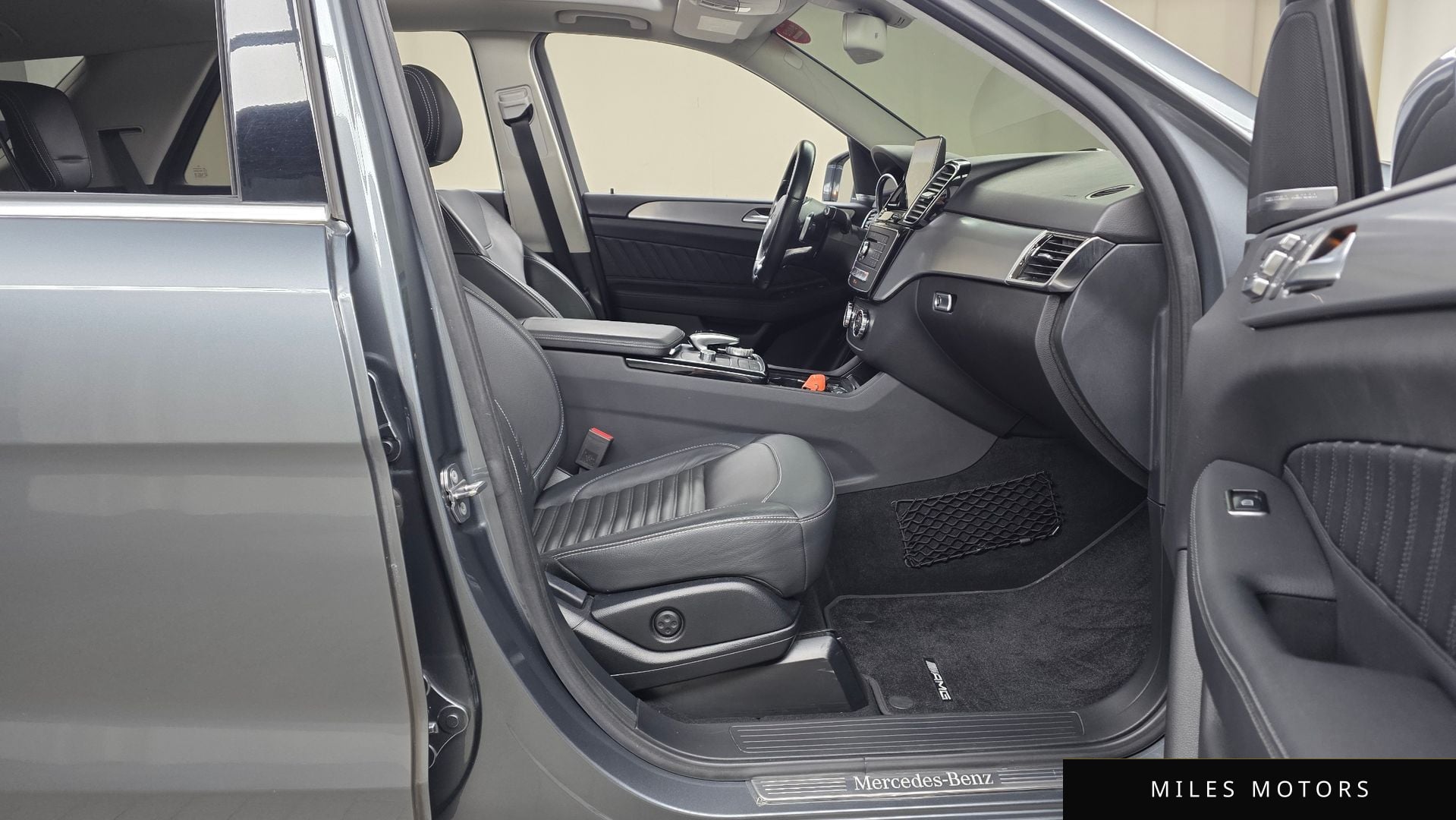 Mercedes-Benz GLE-Class W166 2018 — миниатюра 11