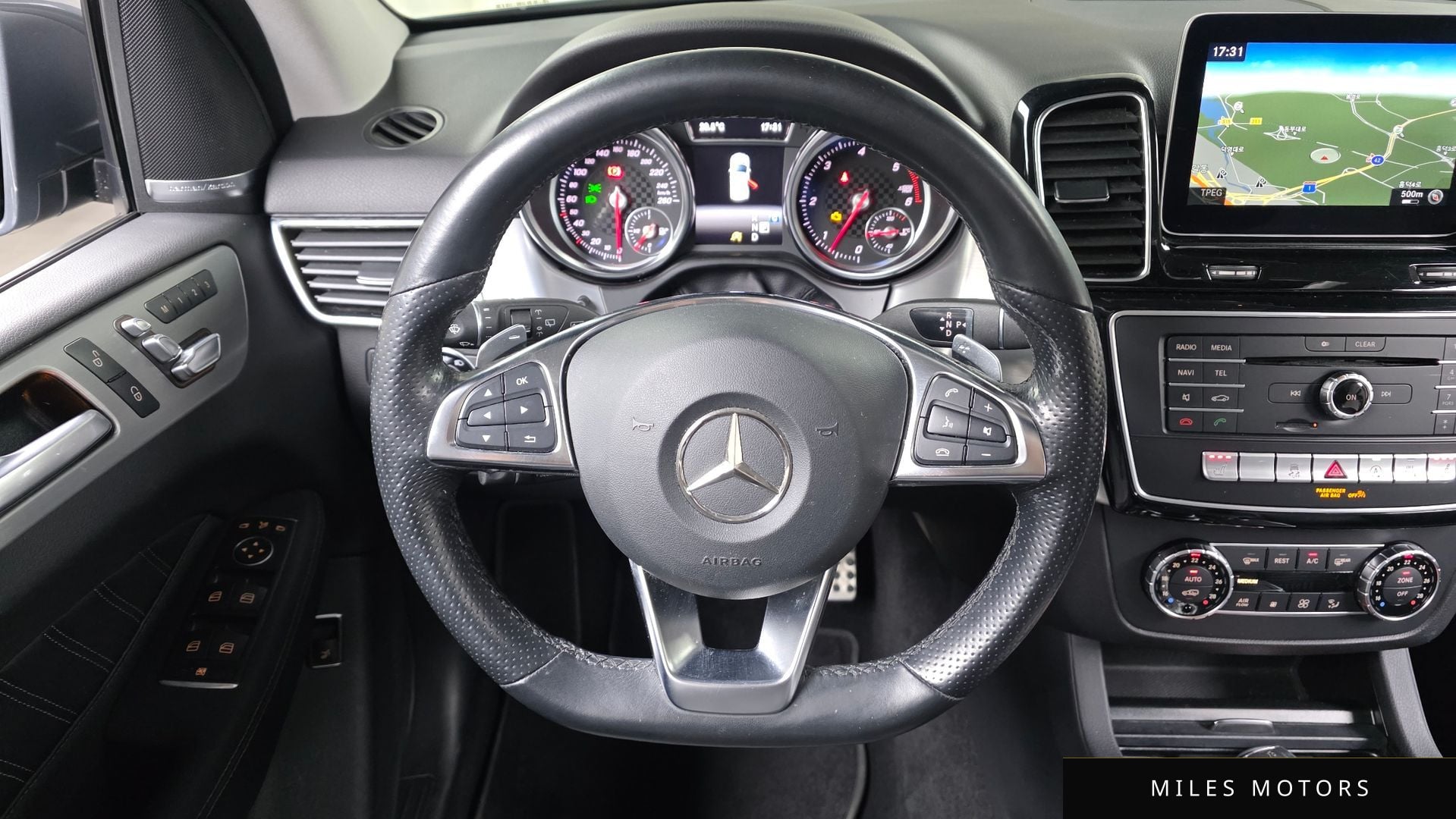Mercedes-Benz GLE-Class W166 2018 — миниатюра 13