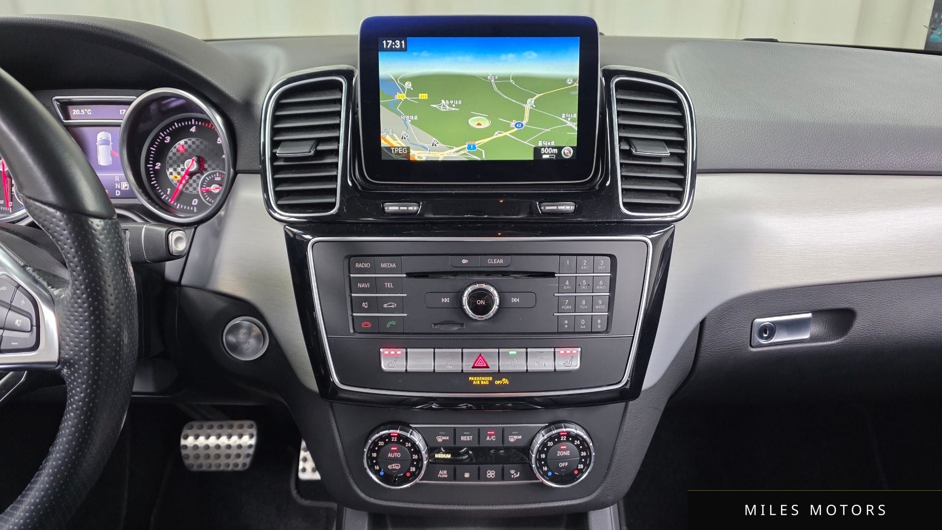 Mercedes-Benz GLE-Class W166 2018 — миниатюра 16