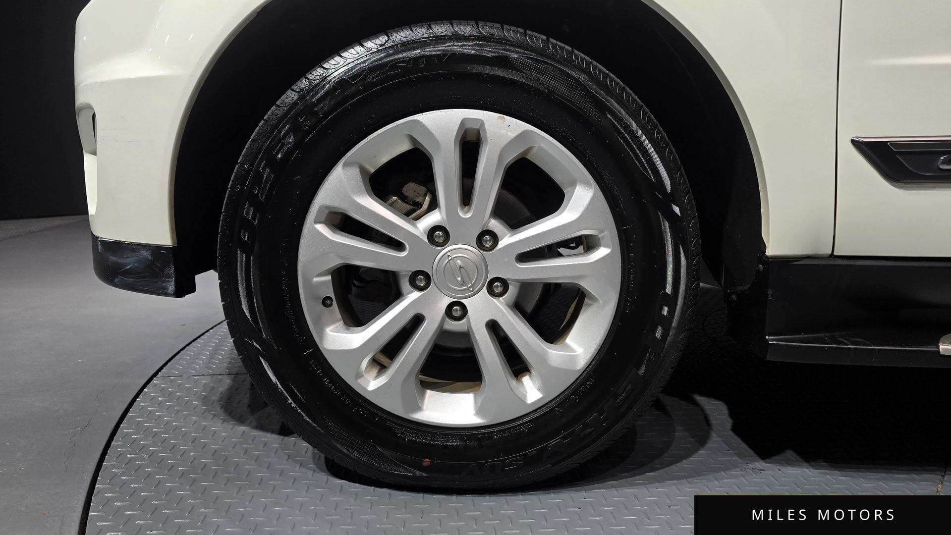 KG Mobility KORANDO 2015 — миниатюра 5