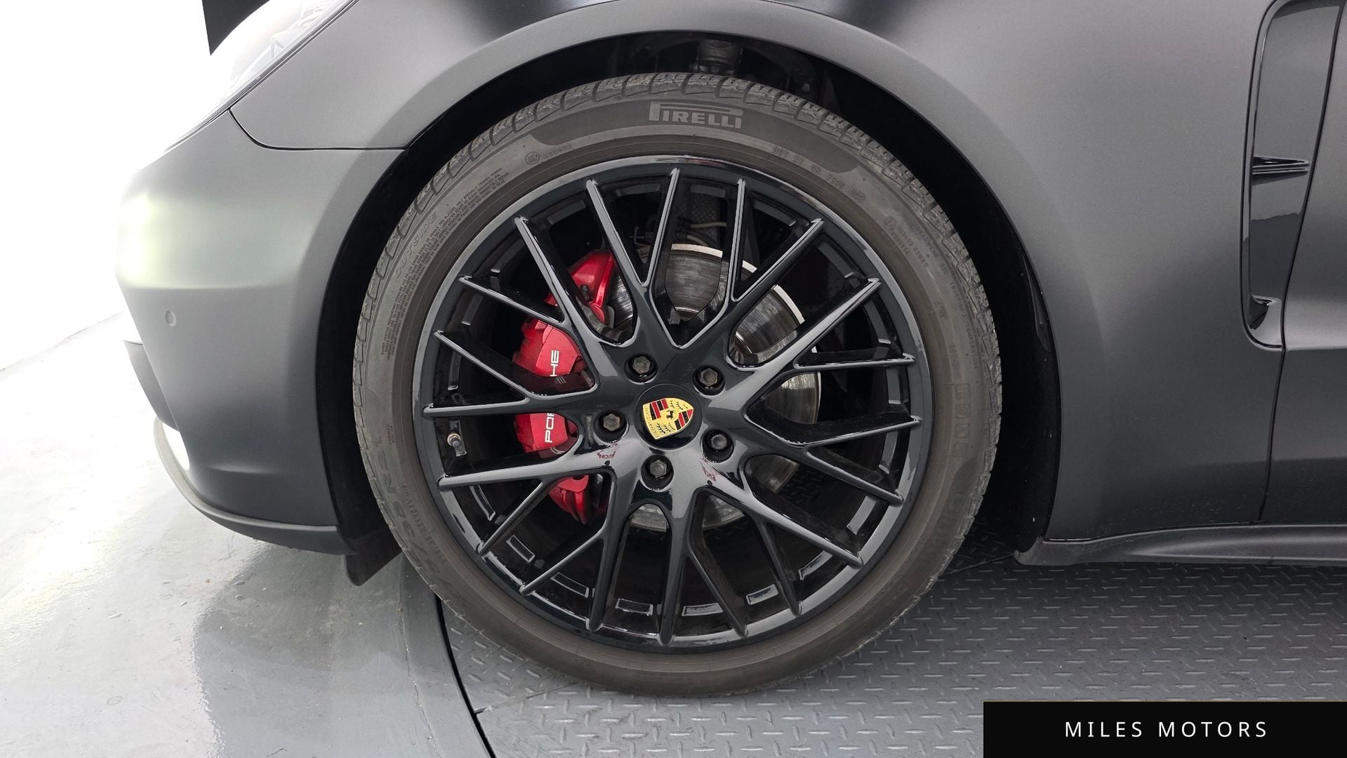 Porsche Panamera 2018 — миниатюра 5