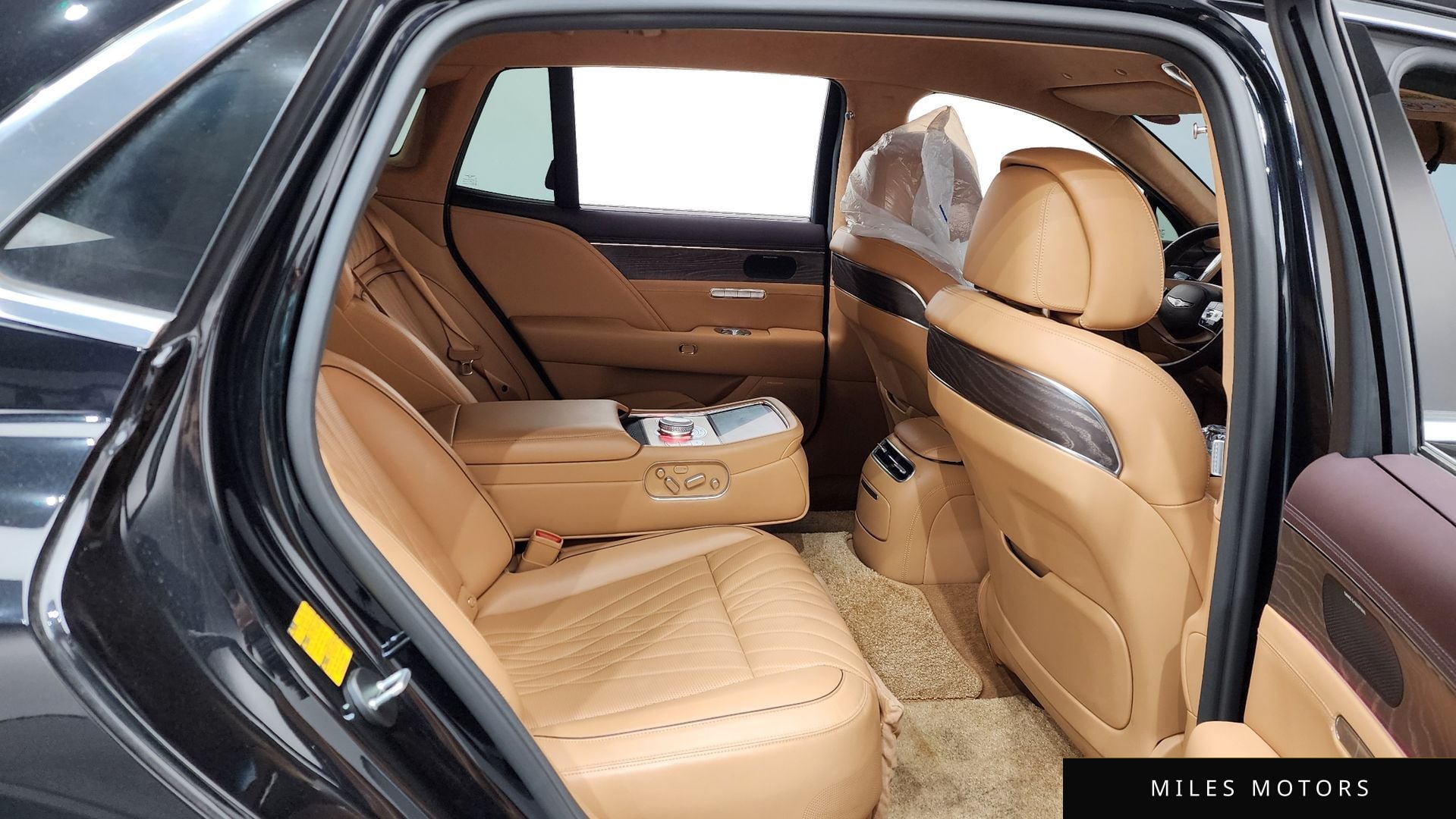 Genesis G90 (RS4) 2022 — миниатюра 12