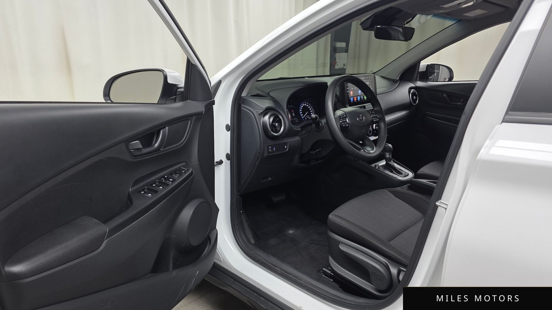 Hyundai Kona 2022 — миниатюра 10