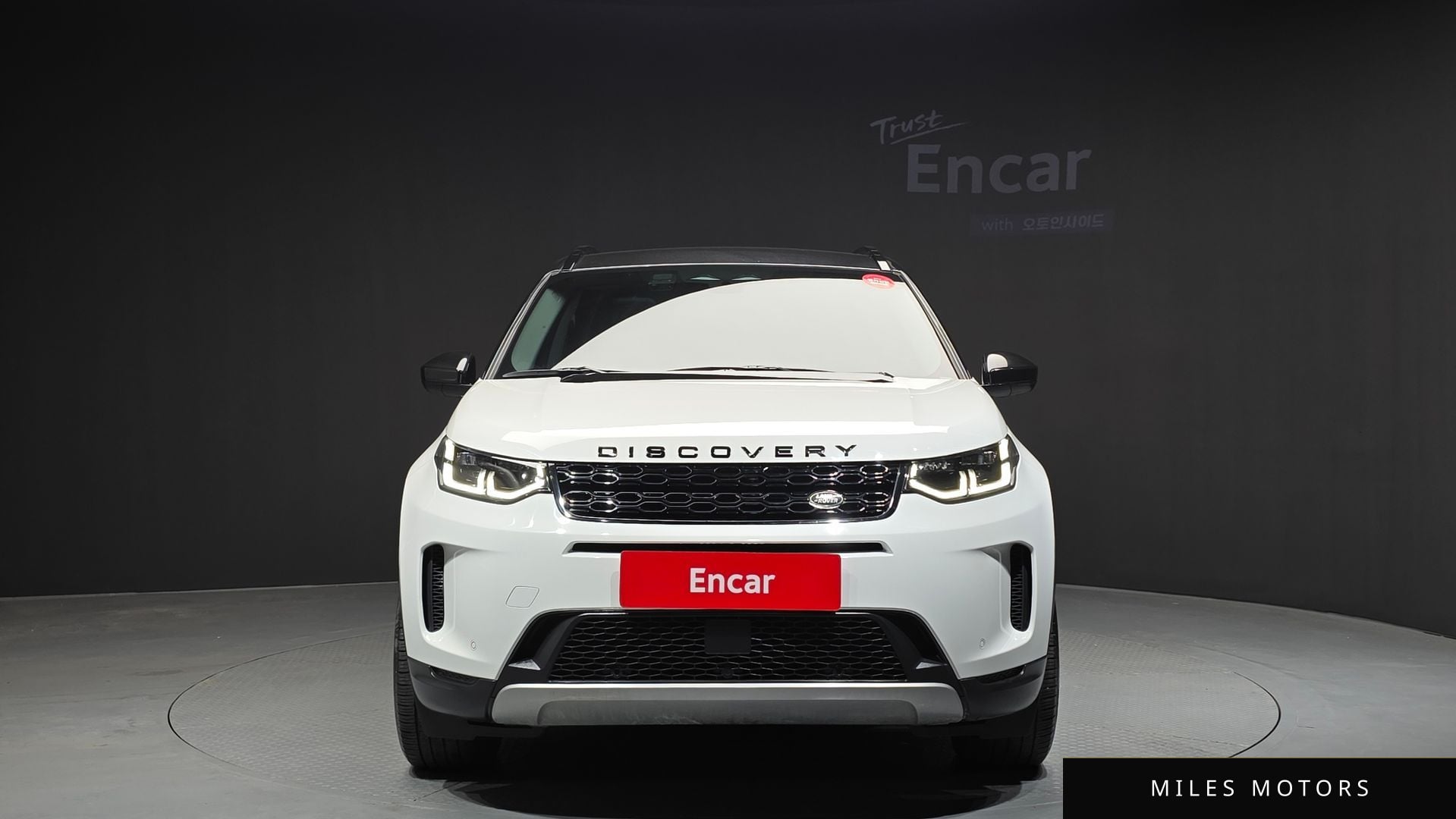 Land Rover Discovery Sport 2023 — миниатюра 3