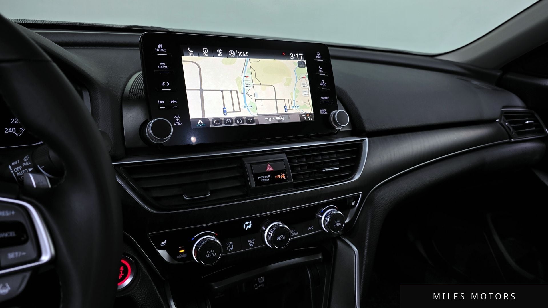 Honda 어코드 2018 — миниатюра 14