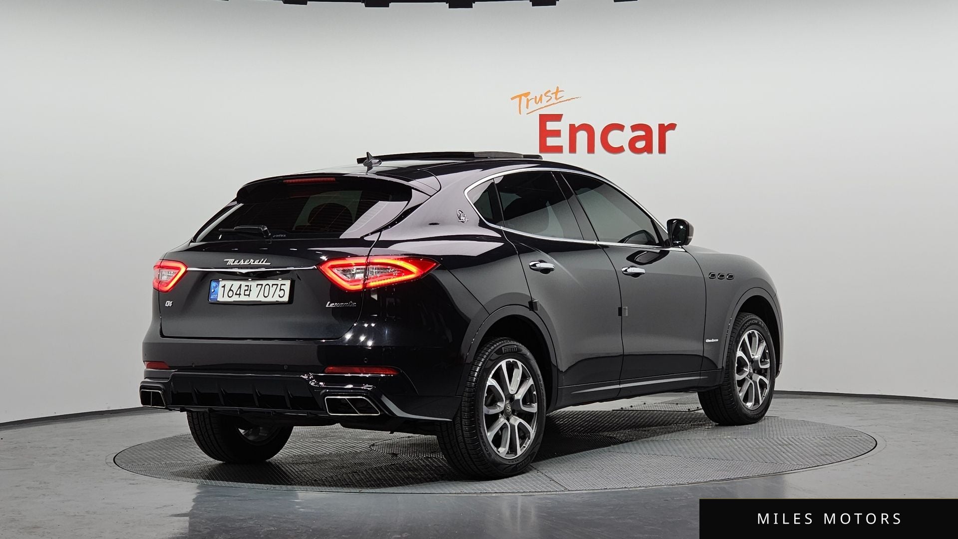 Maserati Levante 2018 — миниатюра 2