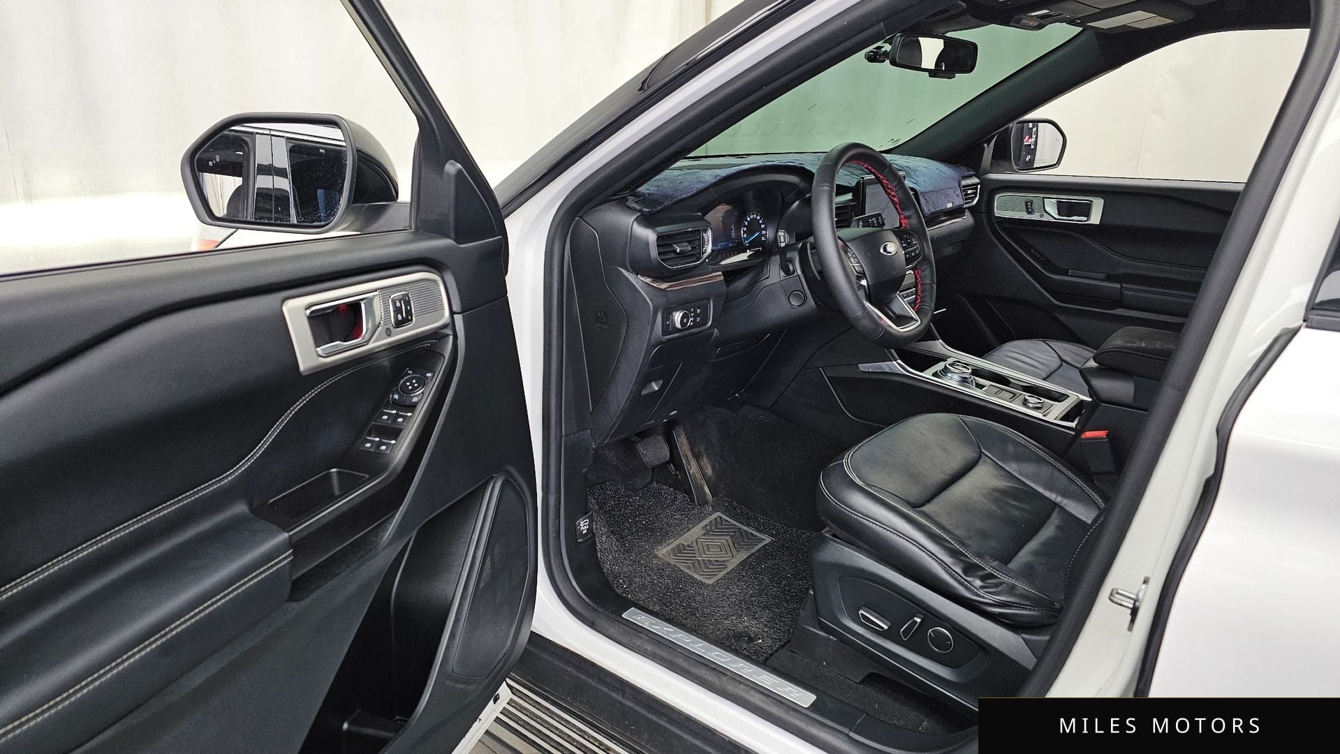 Ford Explorer 2020 — миниатюра 10