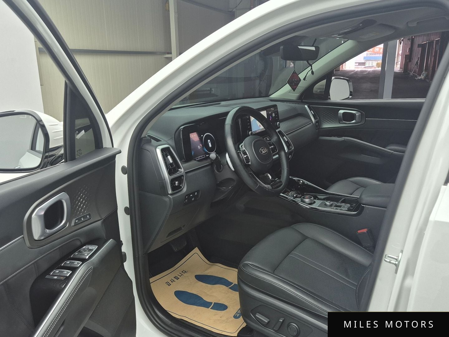 Kia Sorento 2021 — миниатюра 9
