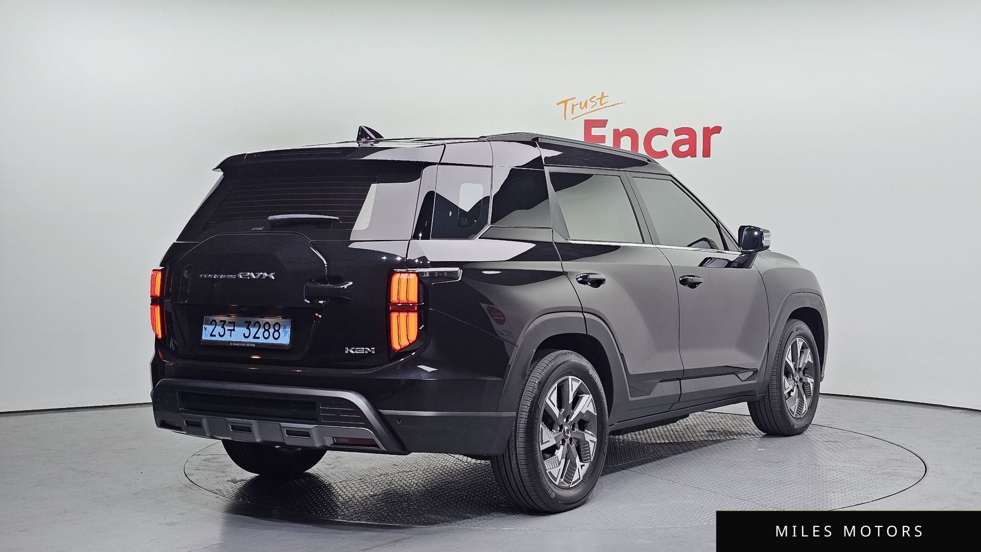 KG Mobility 토레스 EVX 2024 — миниатюра 2