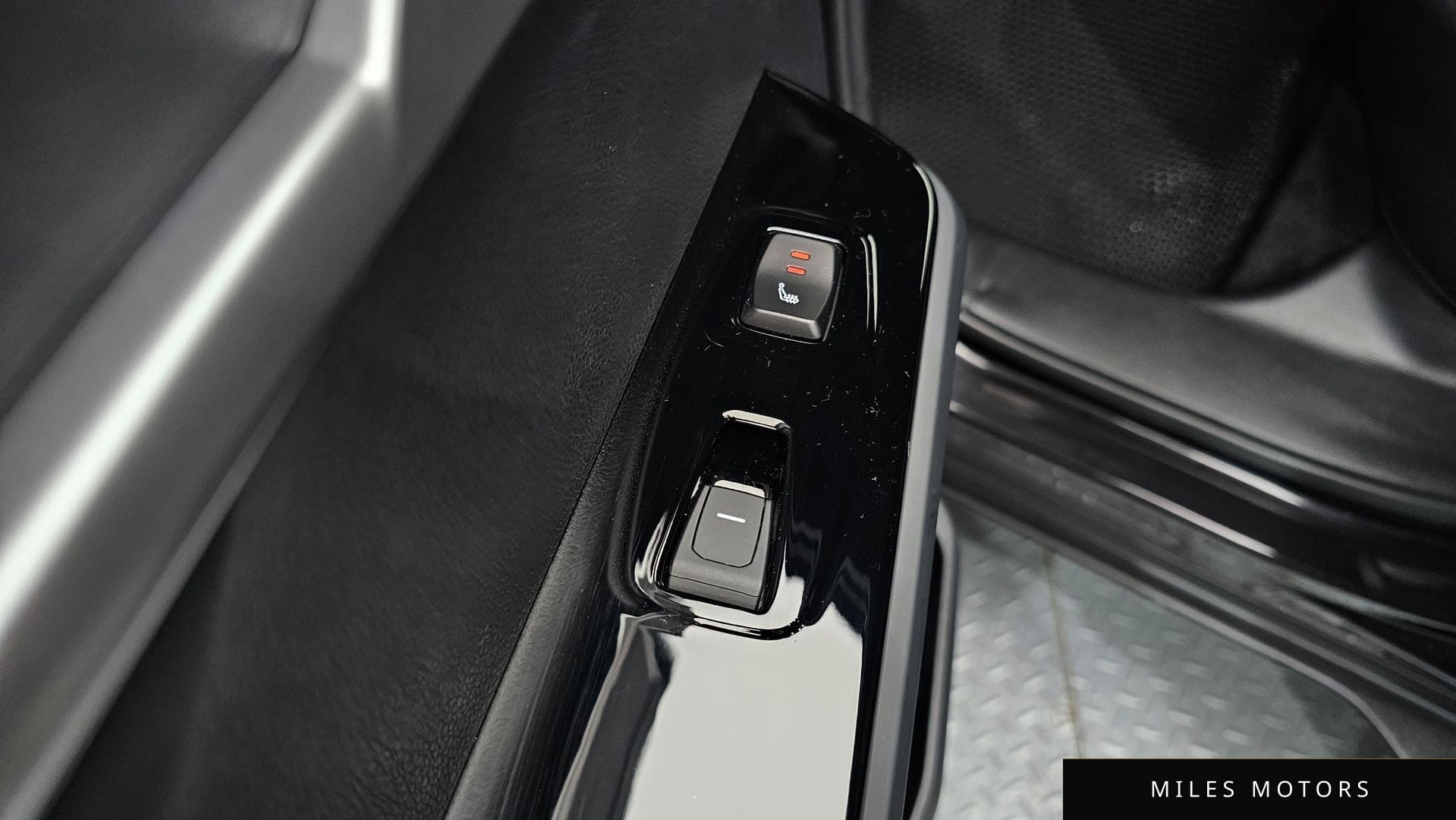 KG Mobility 토레스 EVX 2024 — миниатюра 18