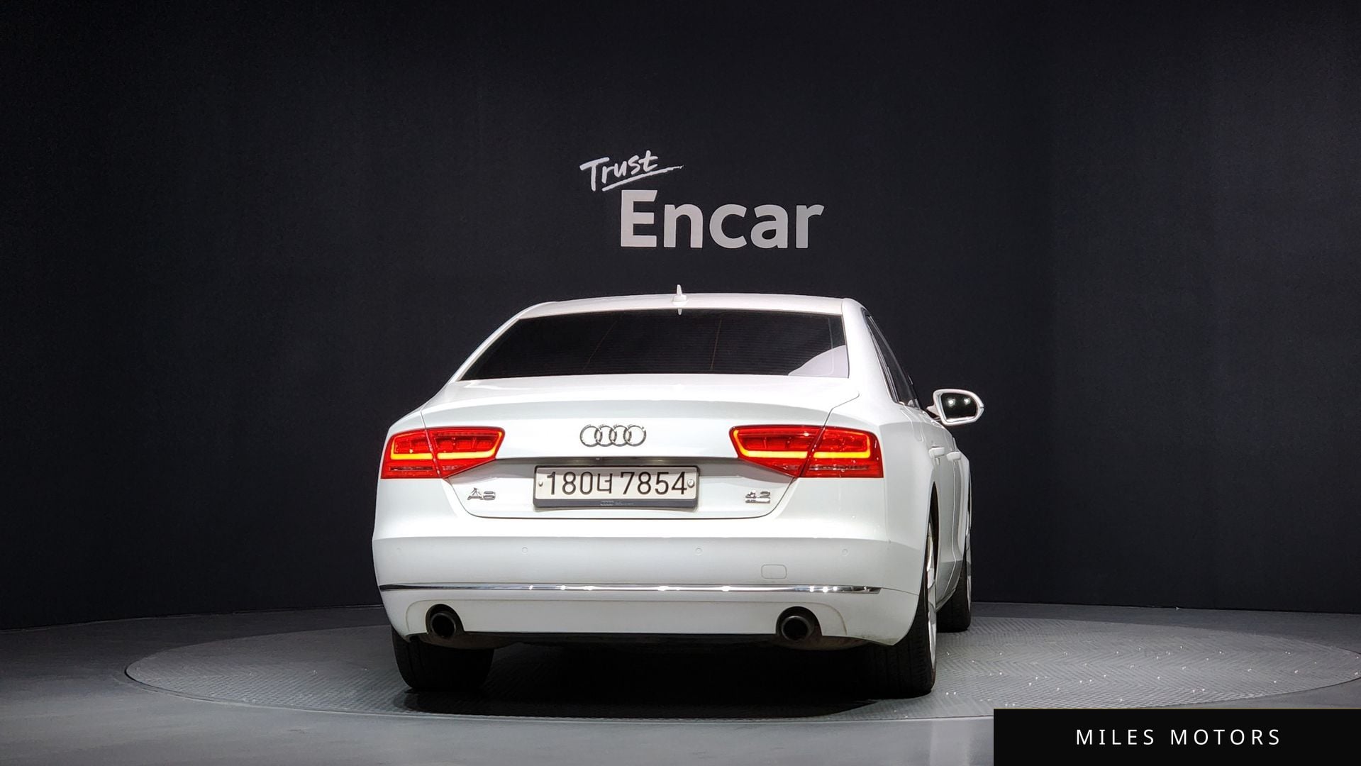 Audi A8 2012 — миниатюра 4