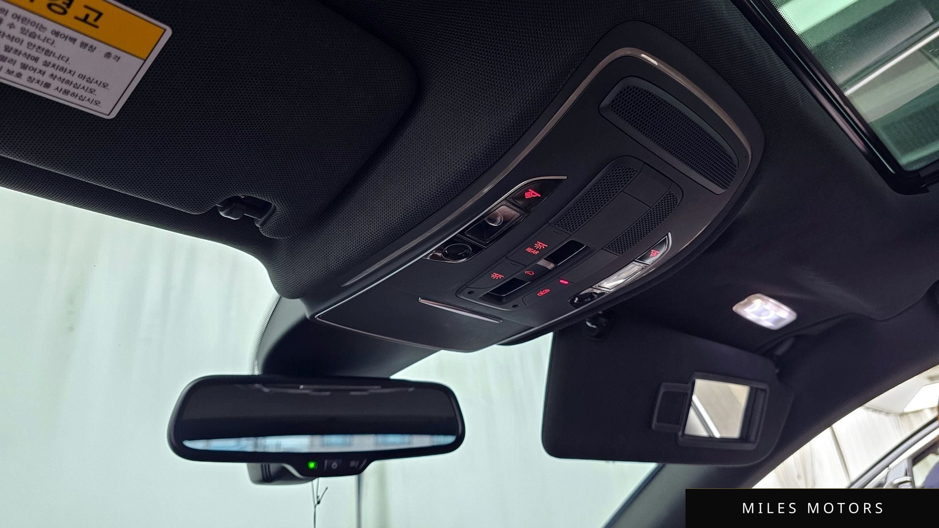 Audi A8 2012 — миниатюра 17