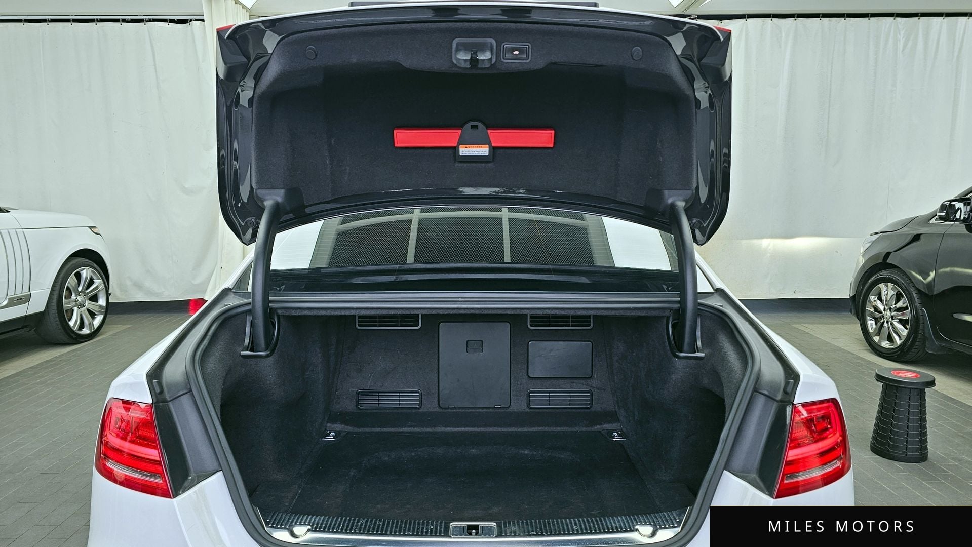 Audi A8 2012 — миниатюра 20