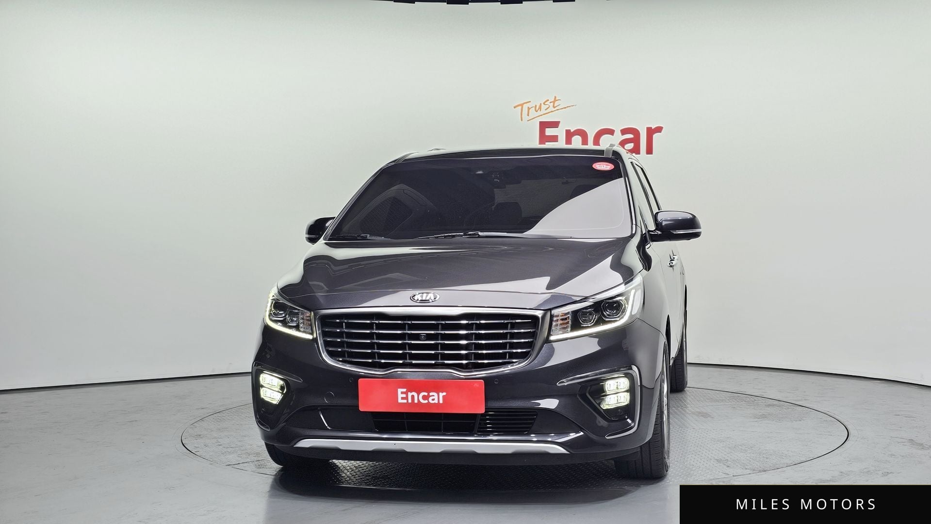 Kia Canival 2020 — миниатюра 3