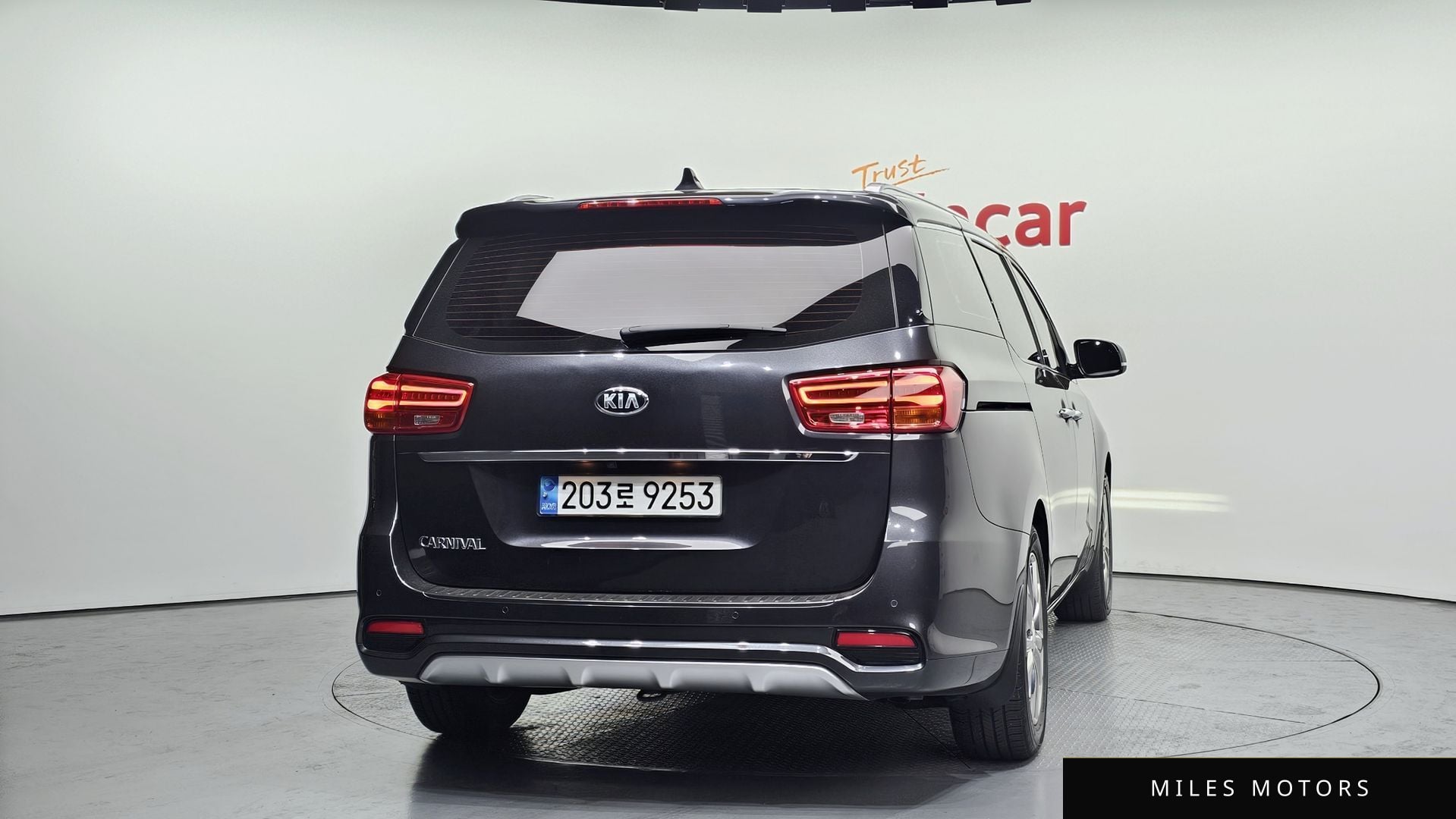 Kia Canival 2020 — миниатюра 4