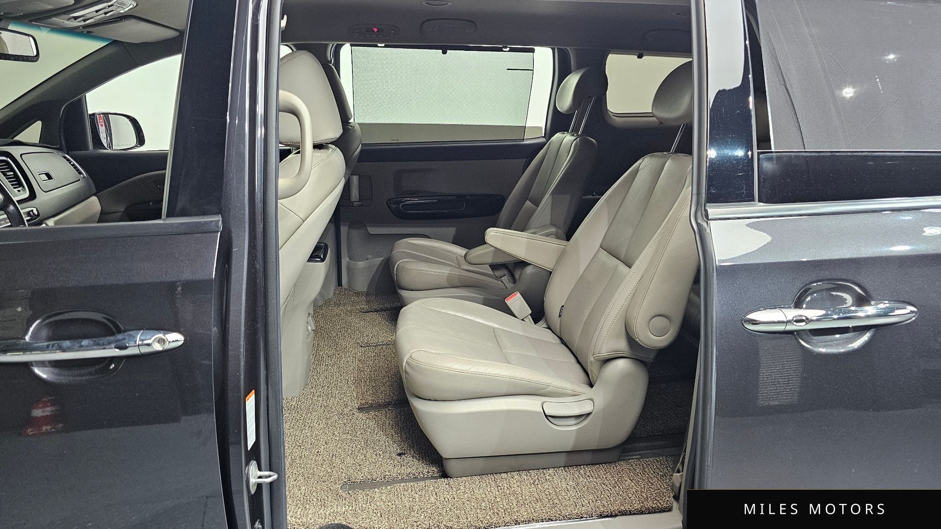 Kia Canival 2020 — миниатюра 11
