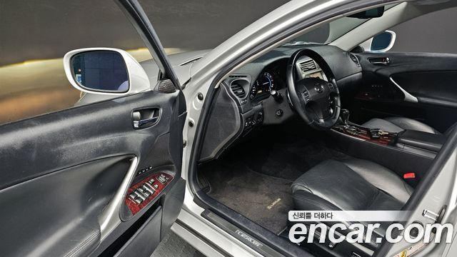 Лексус IS250 2008 — миниатюра 15