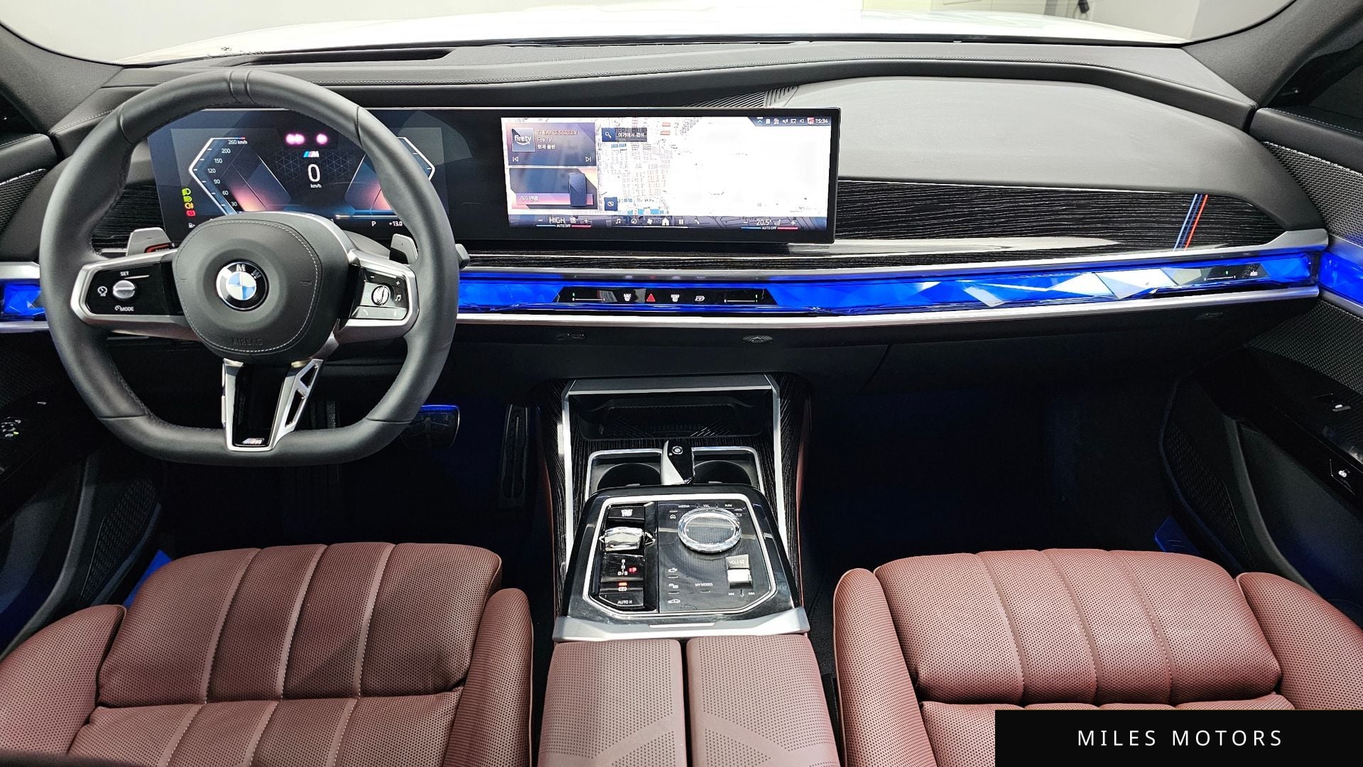 BMW 7 Series (G70) 2025 — миниатюра 7