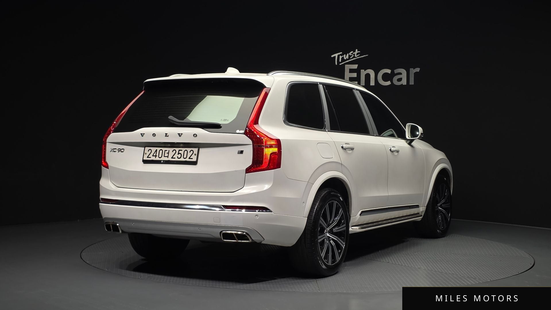 Volvo XC90 2020 — миниатюра 2