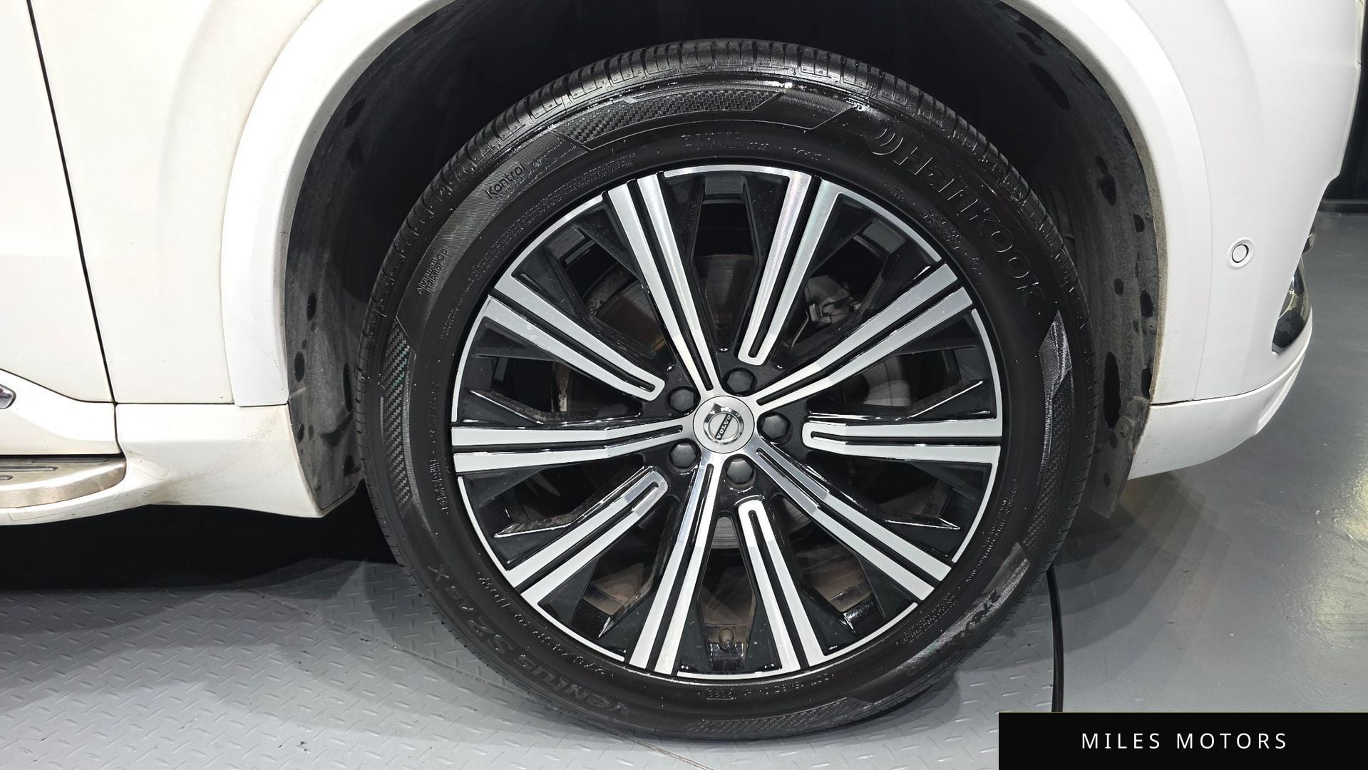Volvo XC90 2020 — миниатюра 5