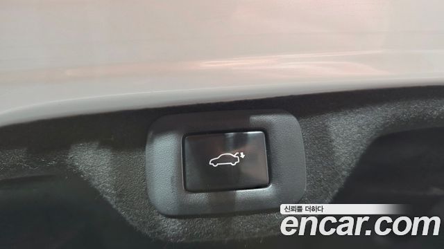 Лексус ES300h 2019 — миниатюра 20