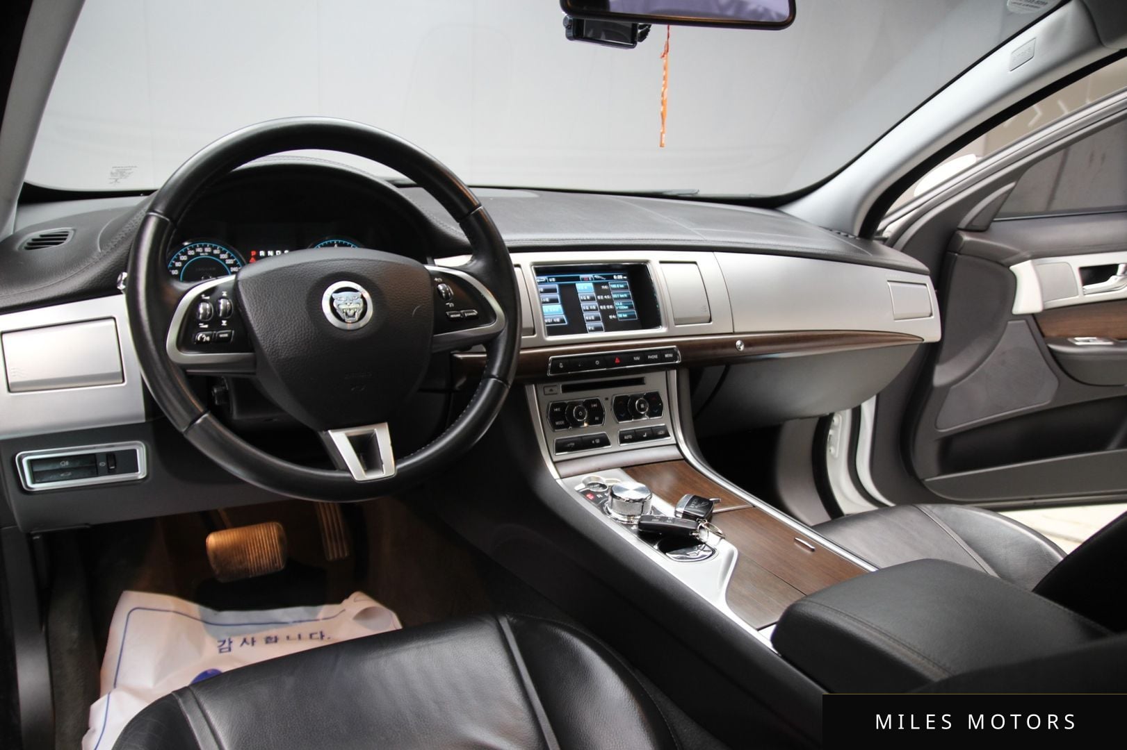 Jaguar New XF 2013 — миниатюра 10