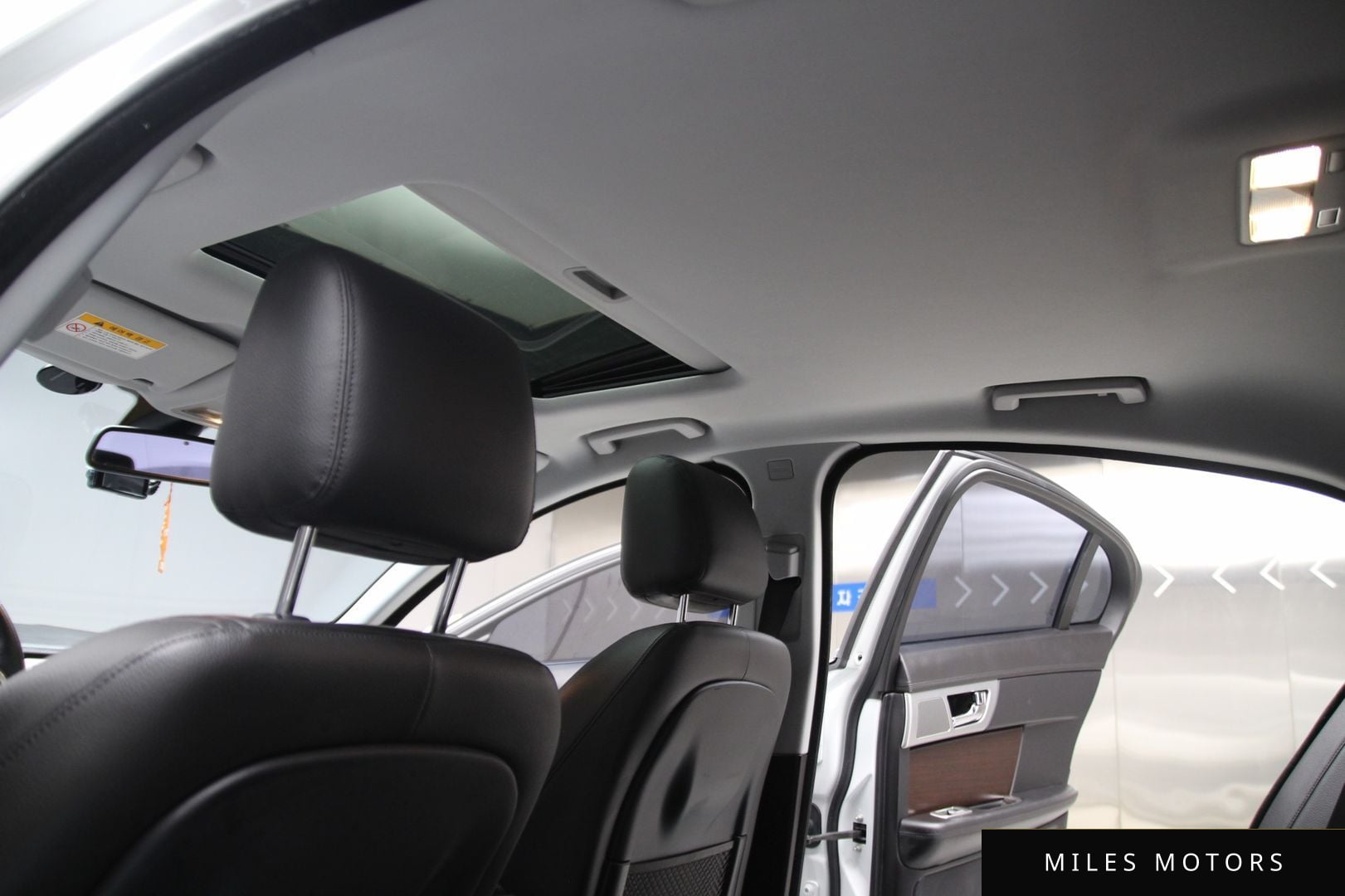 Jaguar New XF 2013 — миниатюра 12