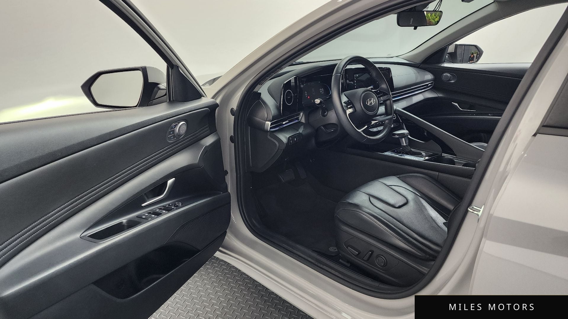 Hyundai AVANTE 2024 — миниатюра 10
