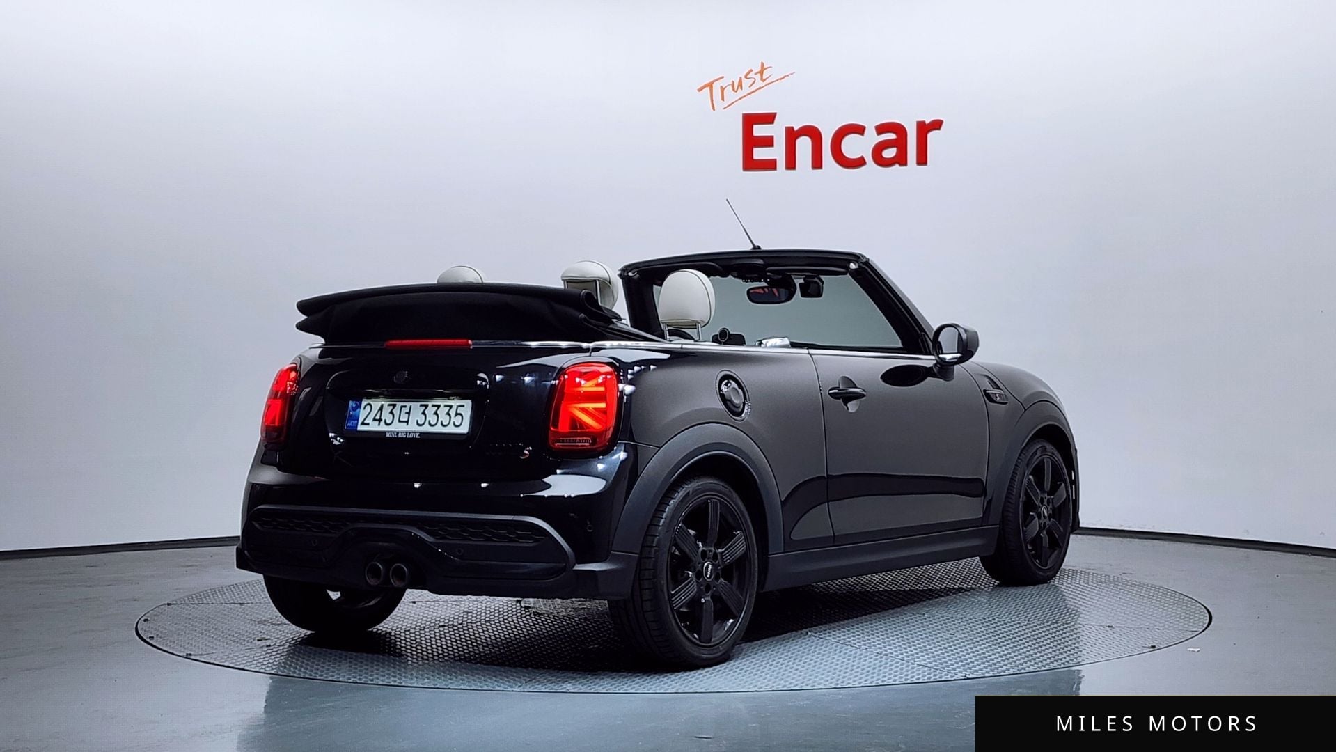 MINI Cooper Convertible 2023 — миниатюра 2