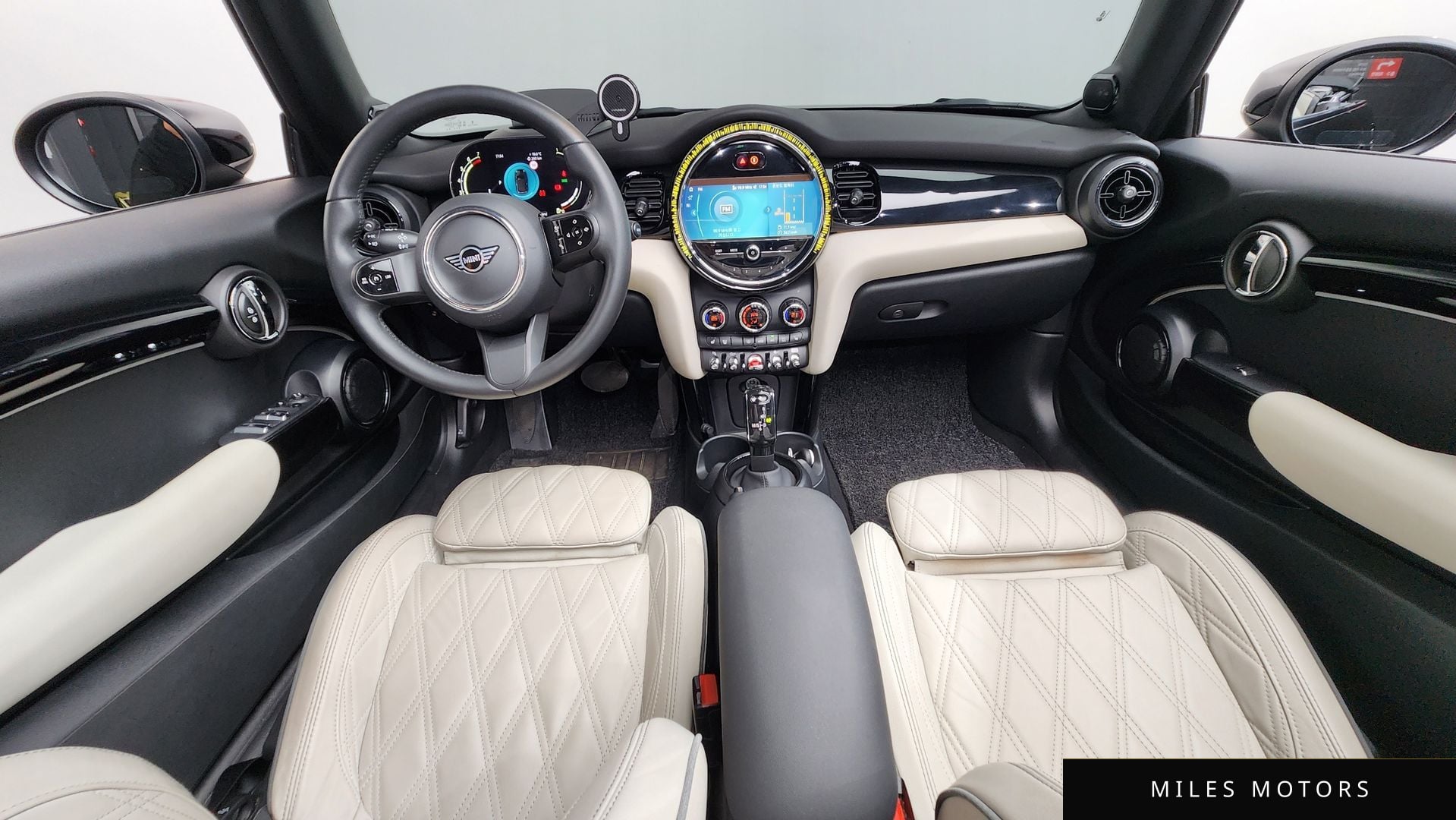 MINI Cooper Convertible 2023 — миниатюра 7