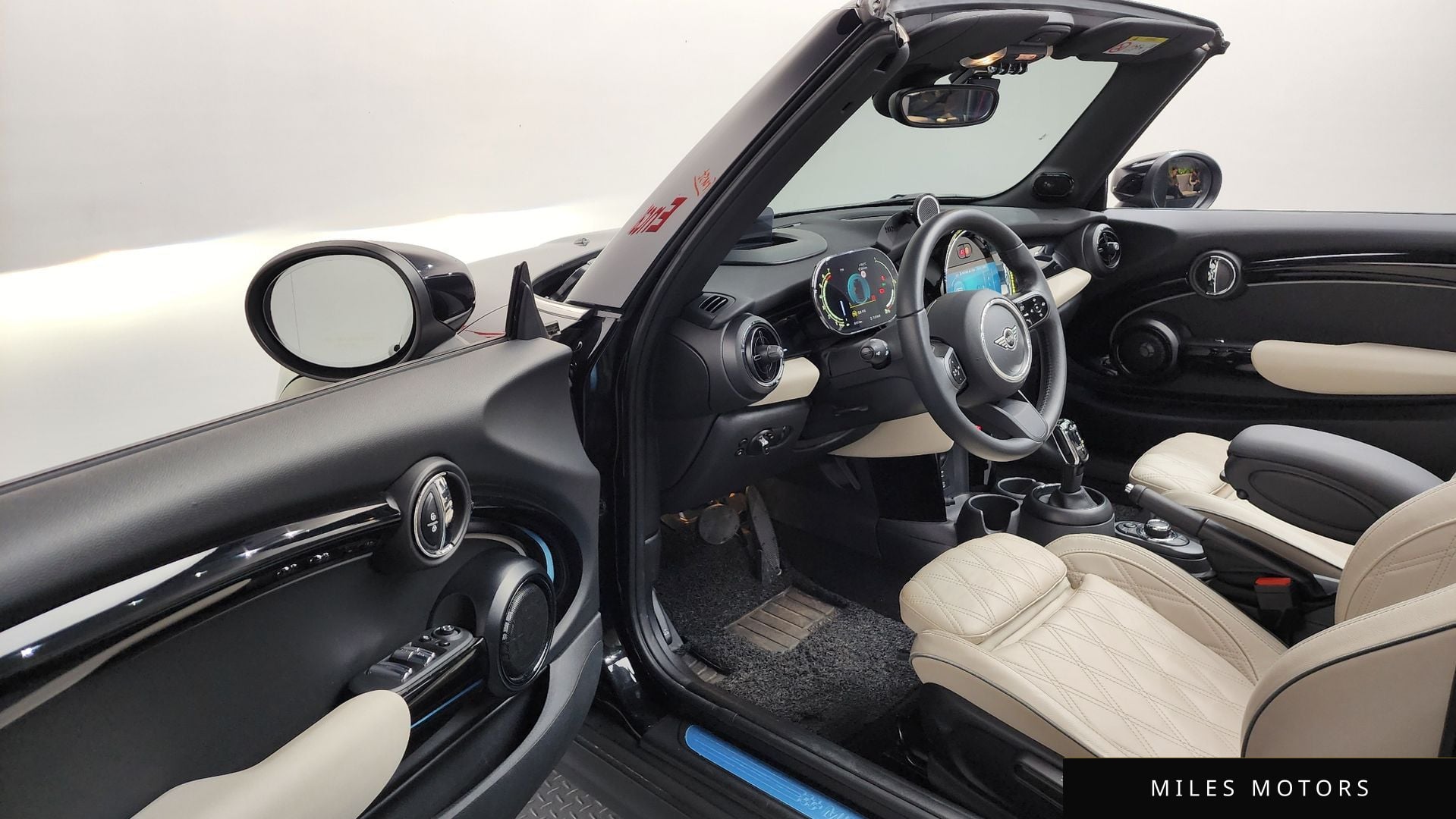 MINI Cooper Convertible 2023 — миниатюра 10