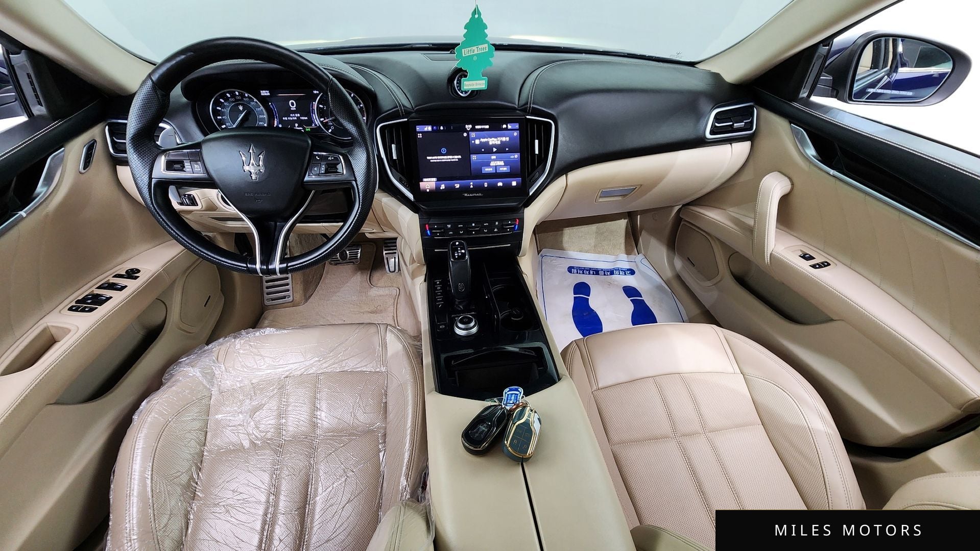 Maserati 기블리 2021 — миниатюра 7
