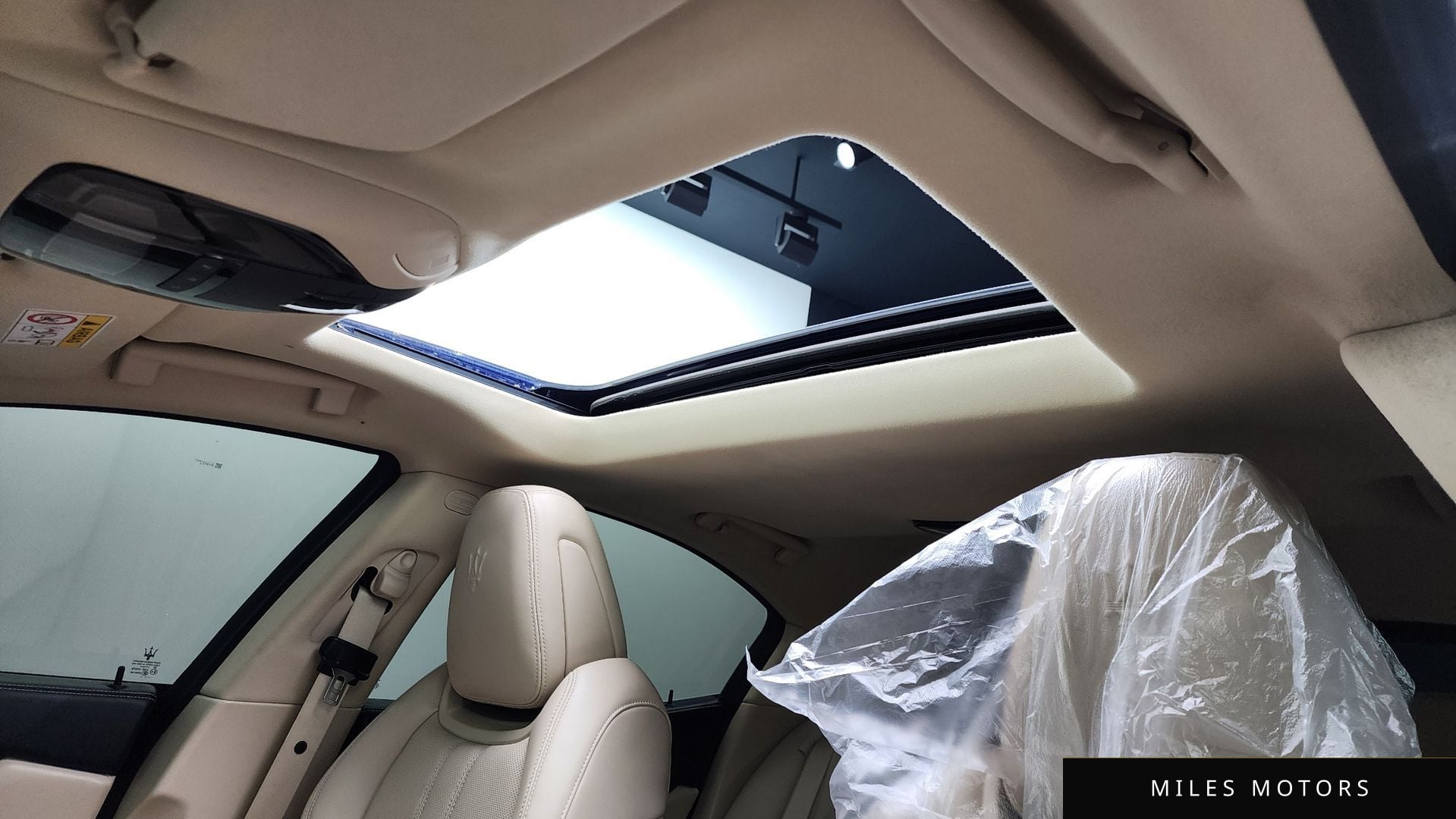 Maserati 기블리 2021 — миниатюра 19