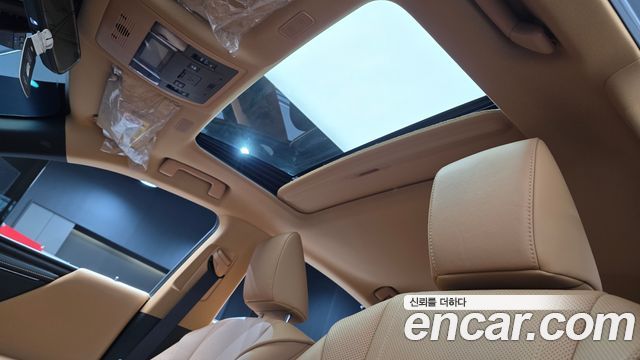Лексус ES300h 2025 — миниатюра 19