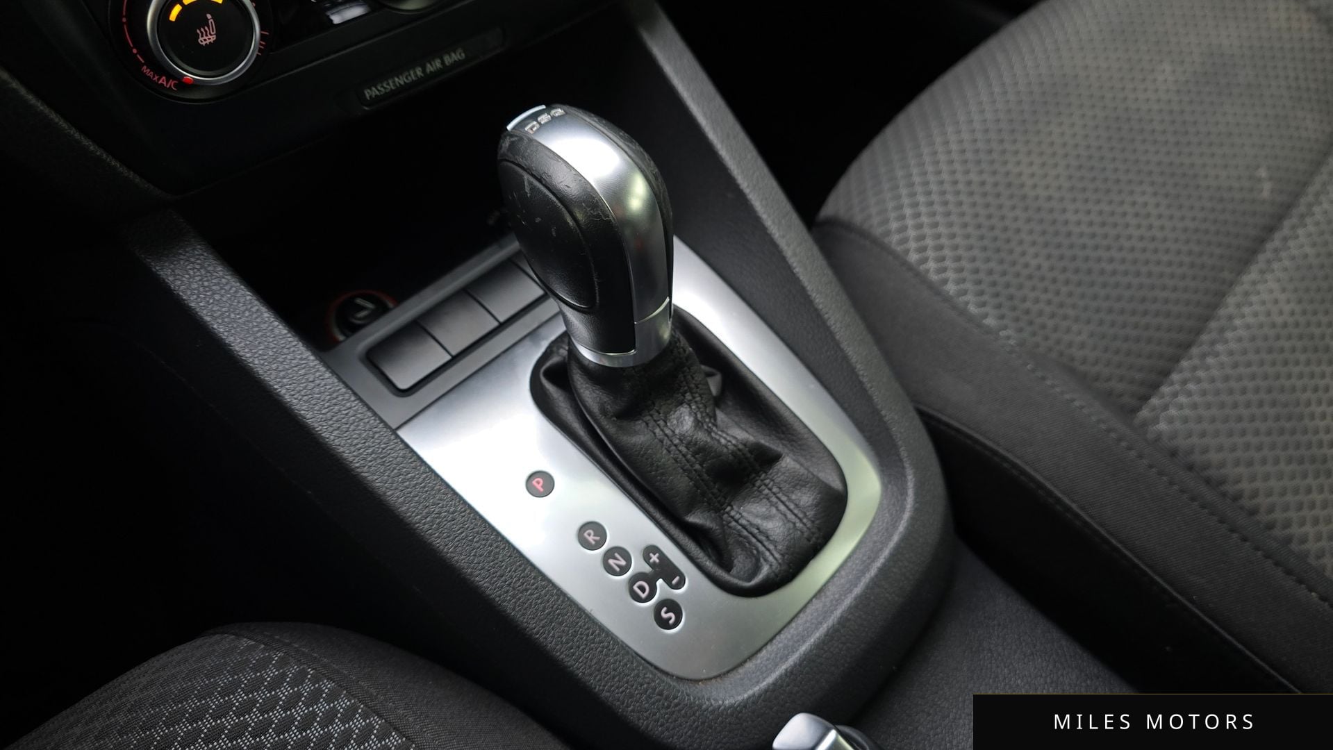 Volkswagen 제타 2014 — миниатюра 9