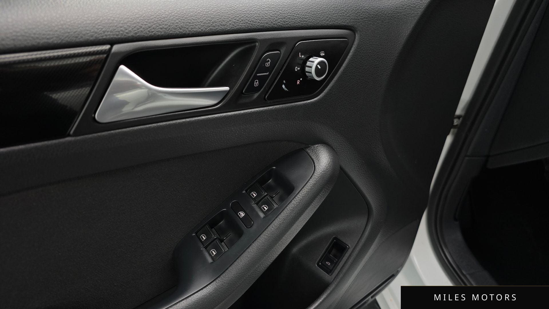 Volkswagen 제타 2014 — миниатюра 17