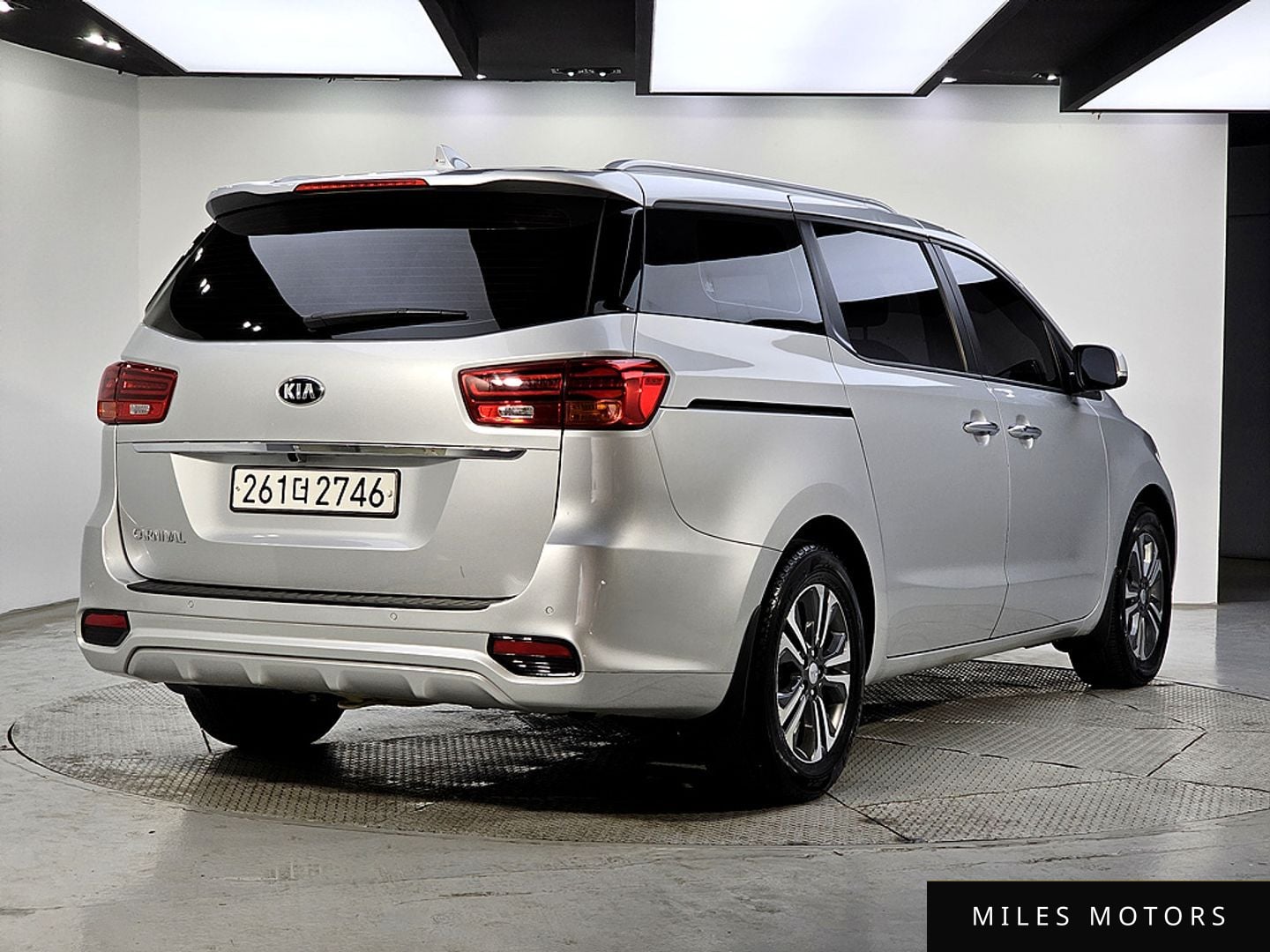 Kia Canival 2019 — миниатюра 4