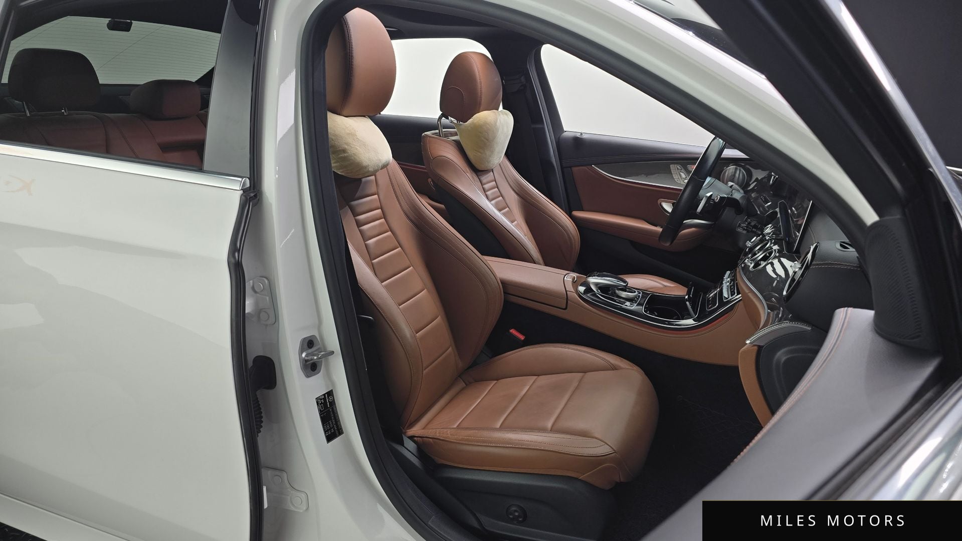Mercedes-Benz E-Class W213 2020 — миниатюра 10