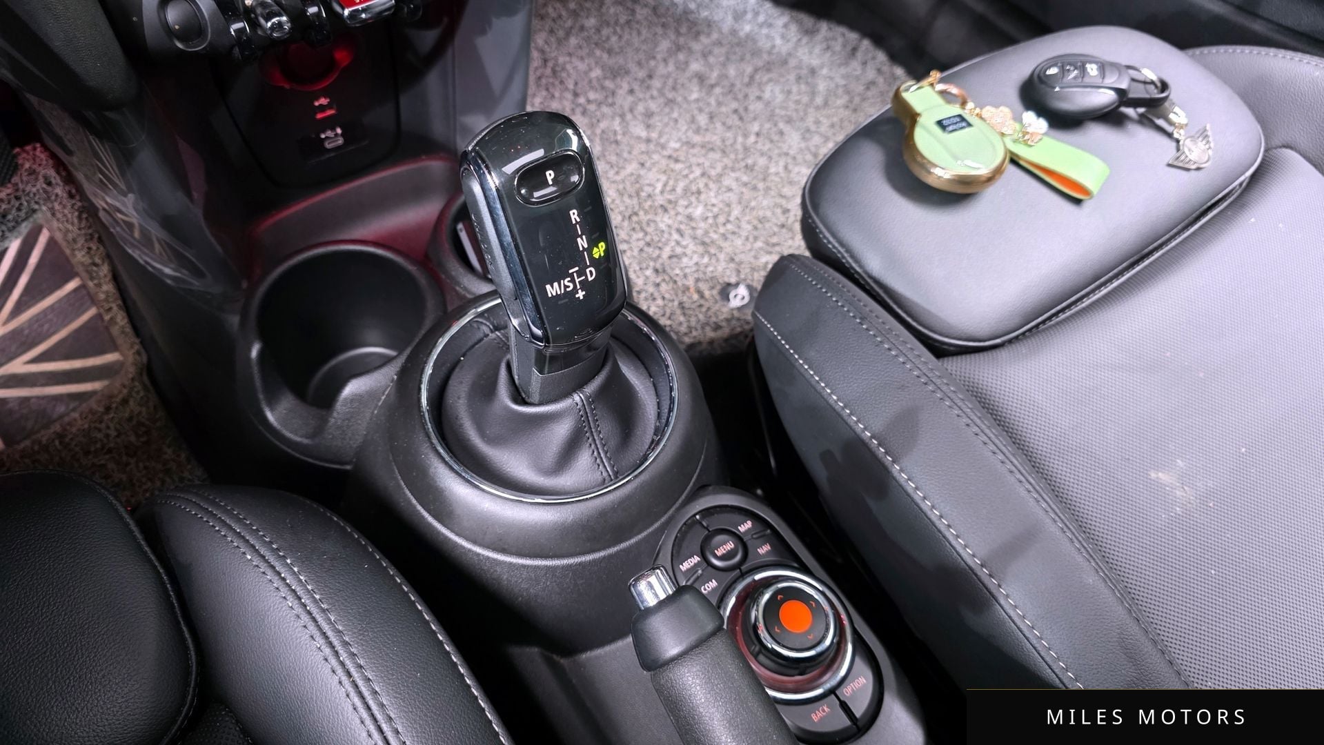 MINI Cooper 2021 — миниатюра 9