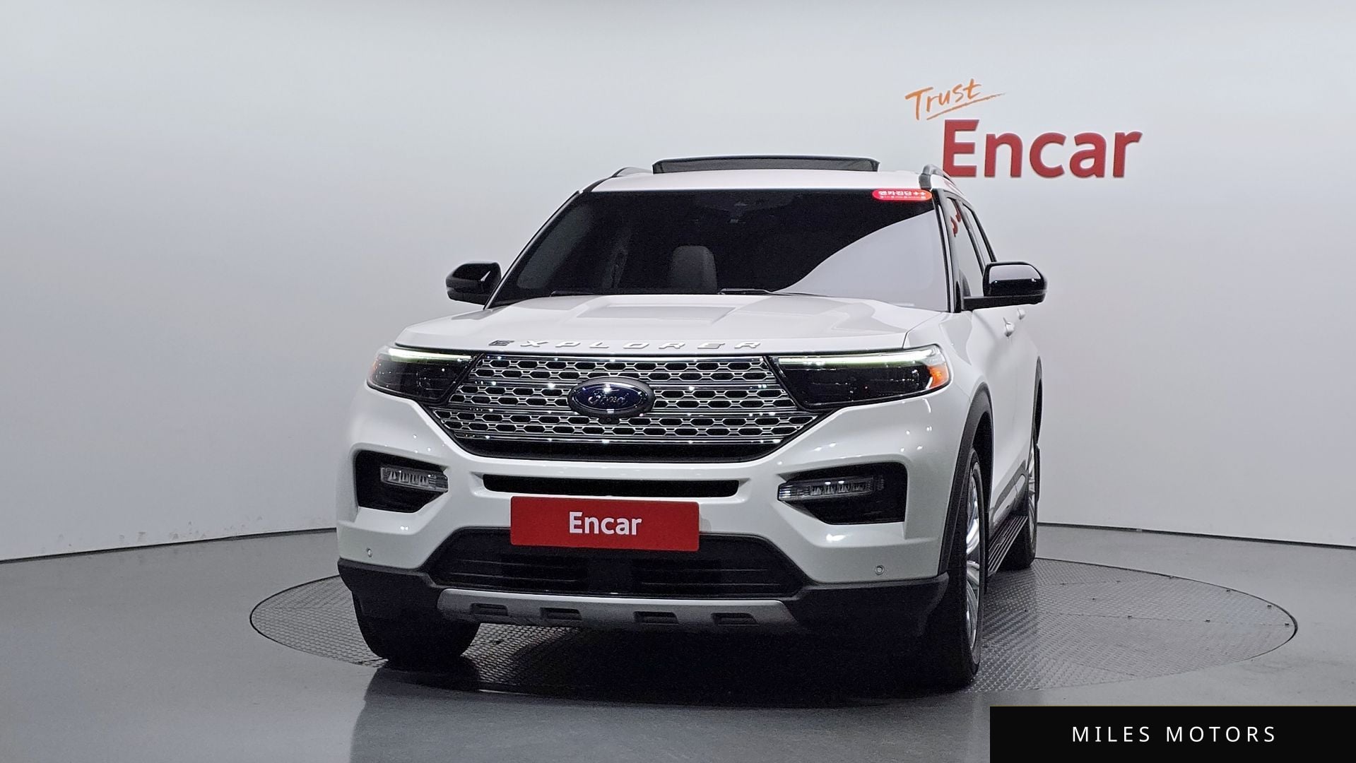 Ford Explorer 2020 — миниатюра 2